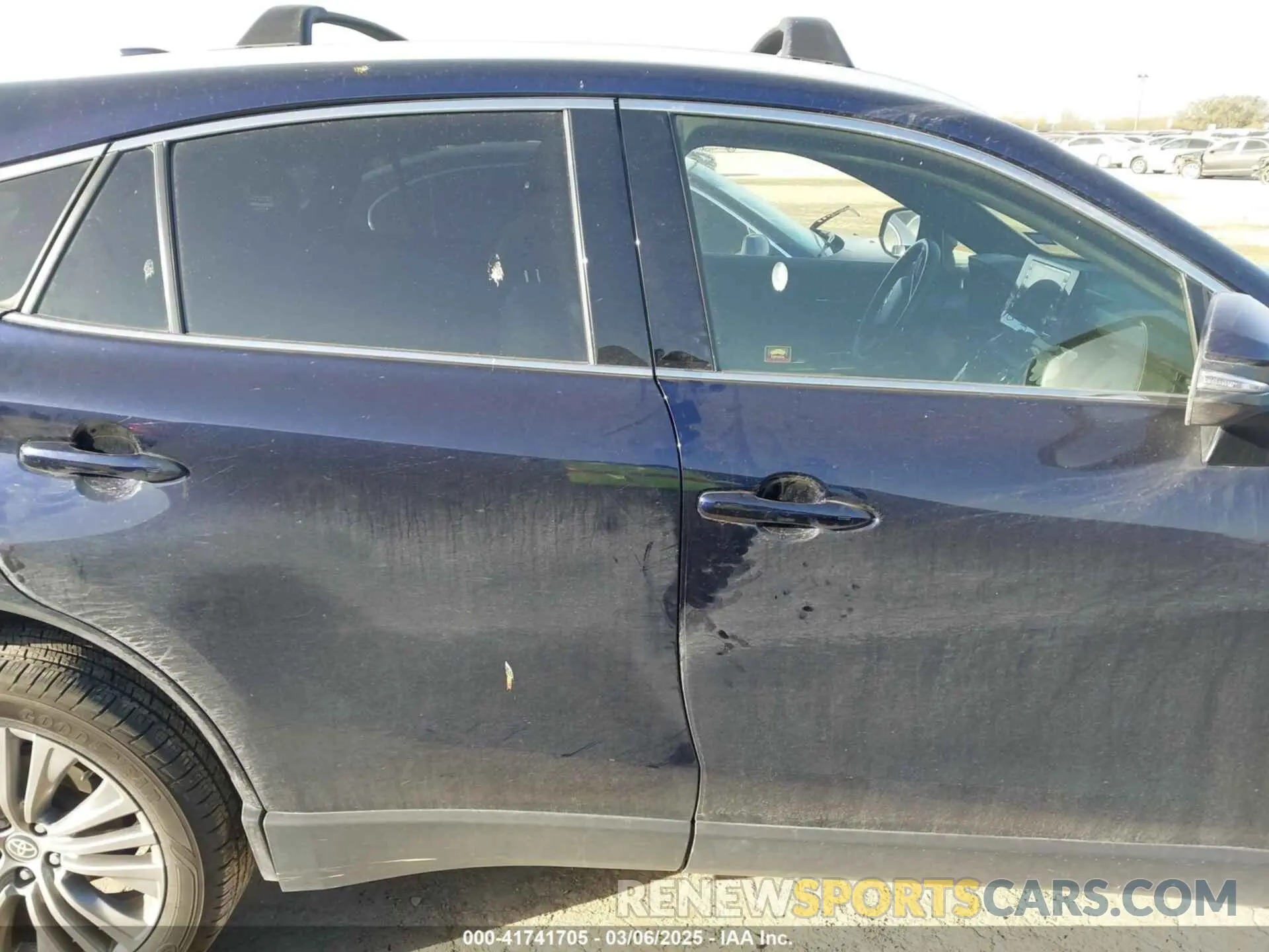13 fotografías del automóvil dañado JTEAAAAH3MJ005992 TOYOTA VENZA 2021