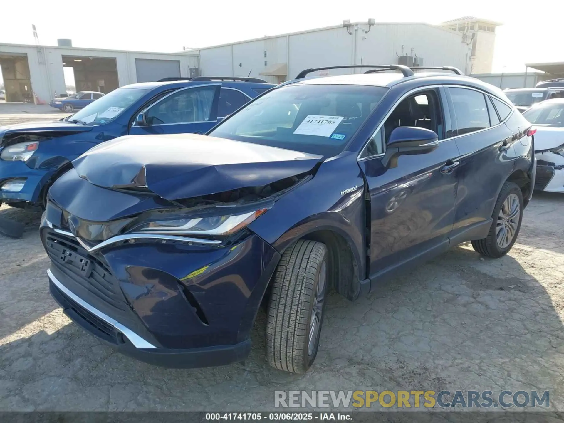 2 fotografías del automóvil dañado JTEAAAAH3MJ005992 TOYOTA VENZA 2021