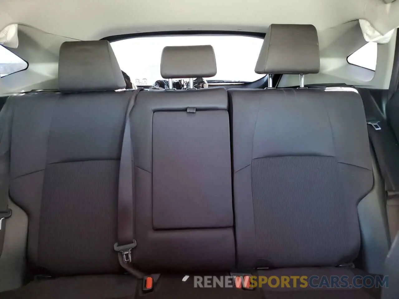 10 fotografías del automóvil dañado JTEAAAAH3MJ045196 TOYOTA VENZA 2021
