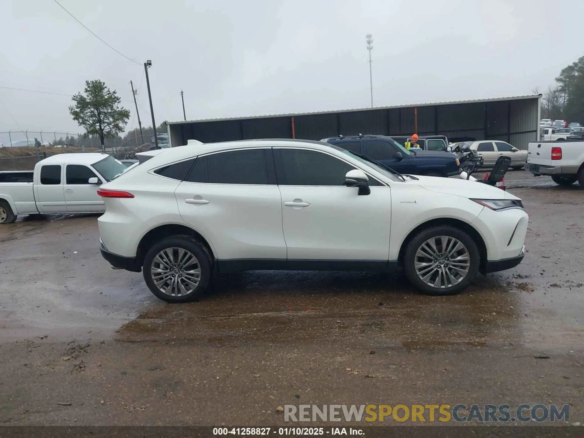 13 fotografías del automóvil dañado JTEAAAAH3MJ054058 TOYOTA VENZA 2021