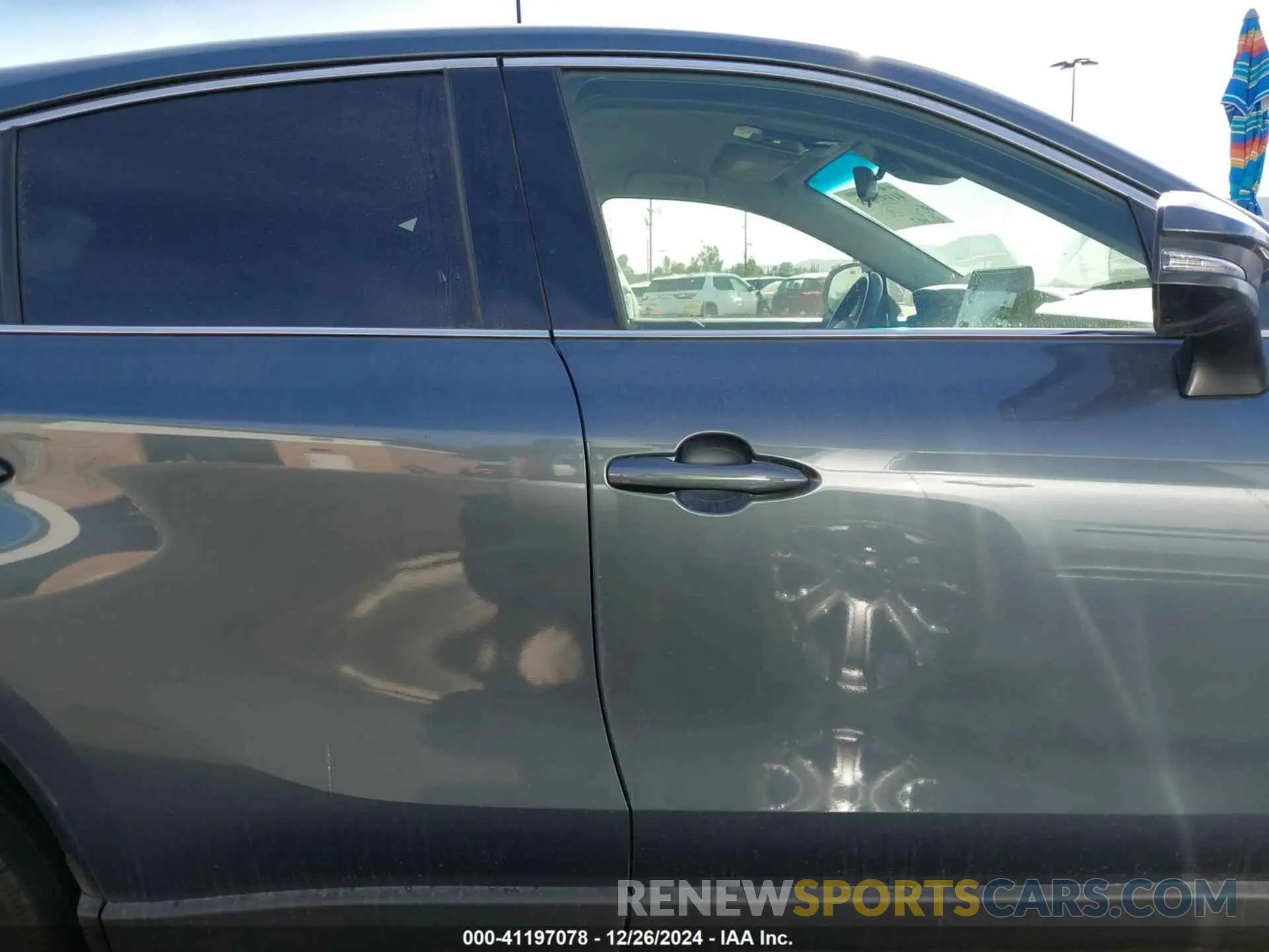 14 fotografías del automóvil dañado JTEAAAAH3MJ064220 TOYOTA VENZA 2021