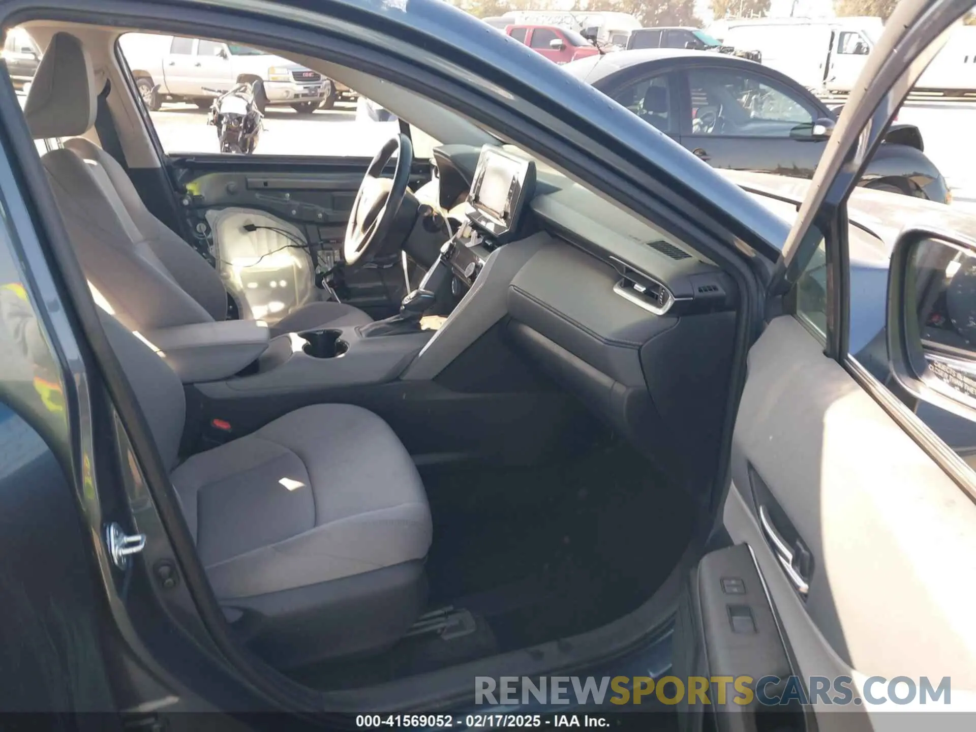 5 fotografías del automóvil dañado JTEAAAAH4MJ008044 TOYOTA VENZA 2021