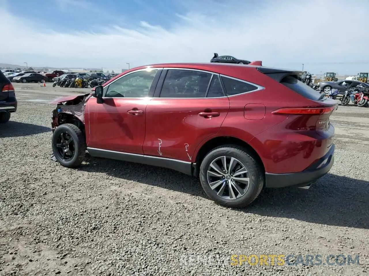 2 fotografías del automóvil dañado JTEAAAAH4MJ016015 TOYOTA VENZA 2021