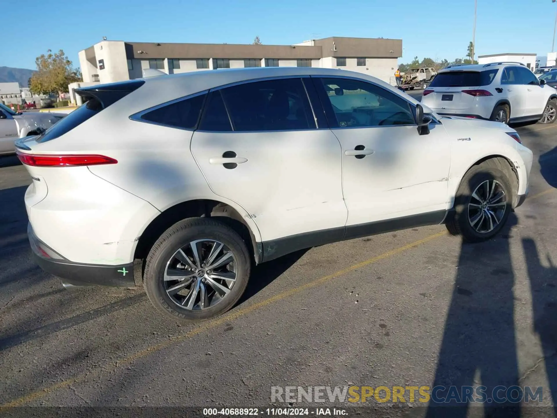 4 fotografías del automóvil dañado JTEAAAAH4MJ050701 TOYOTA VENZA 2021