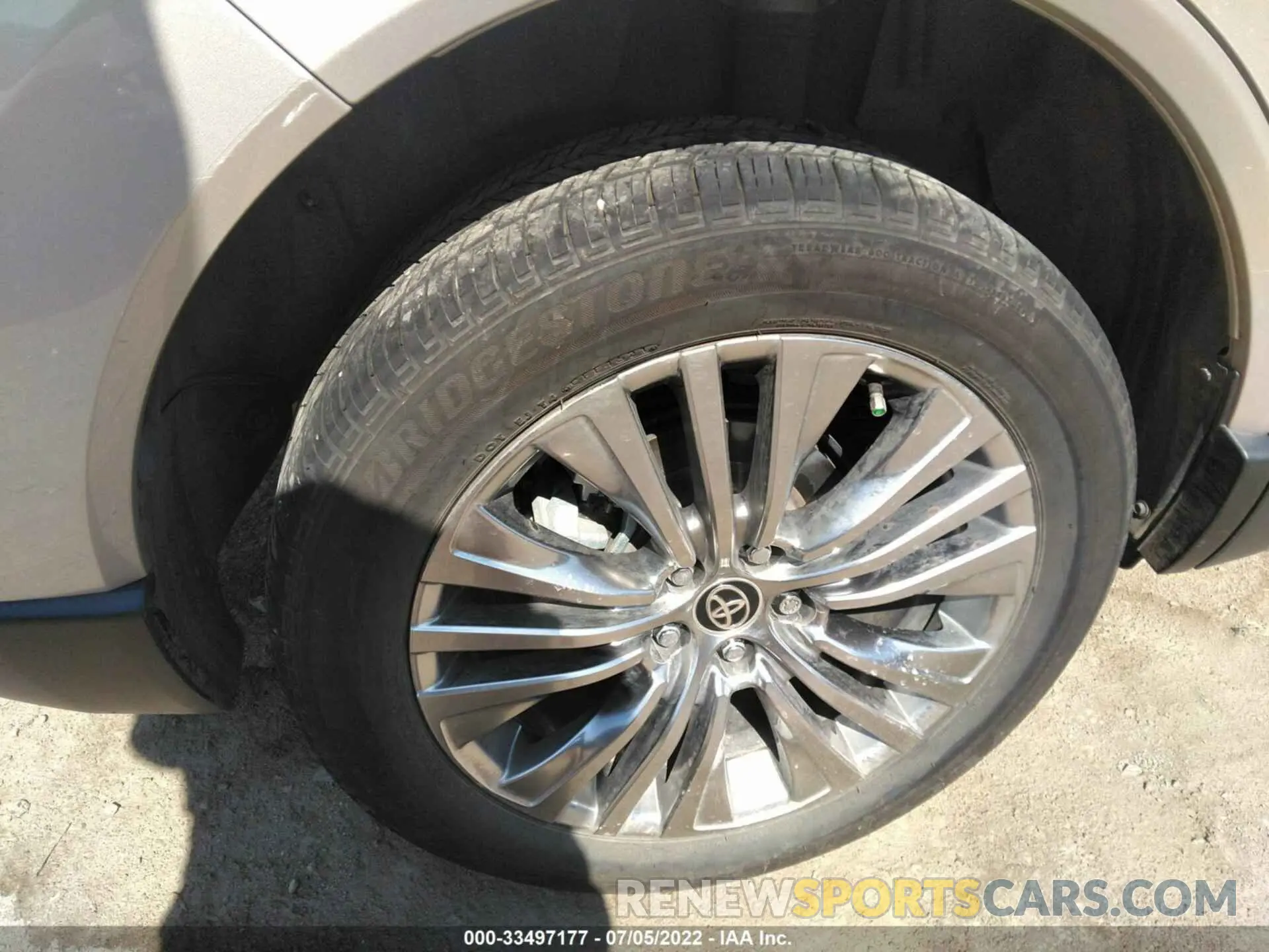 15 fotografías del automóvil dañado JTEAAAAH4MJ086291 TOYOTA VENZA 2021