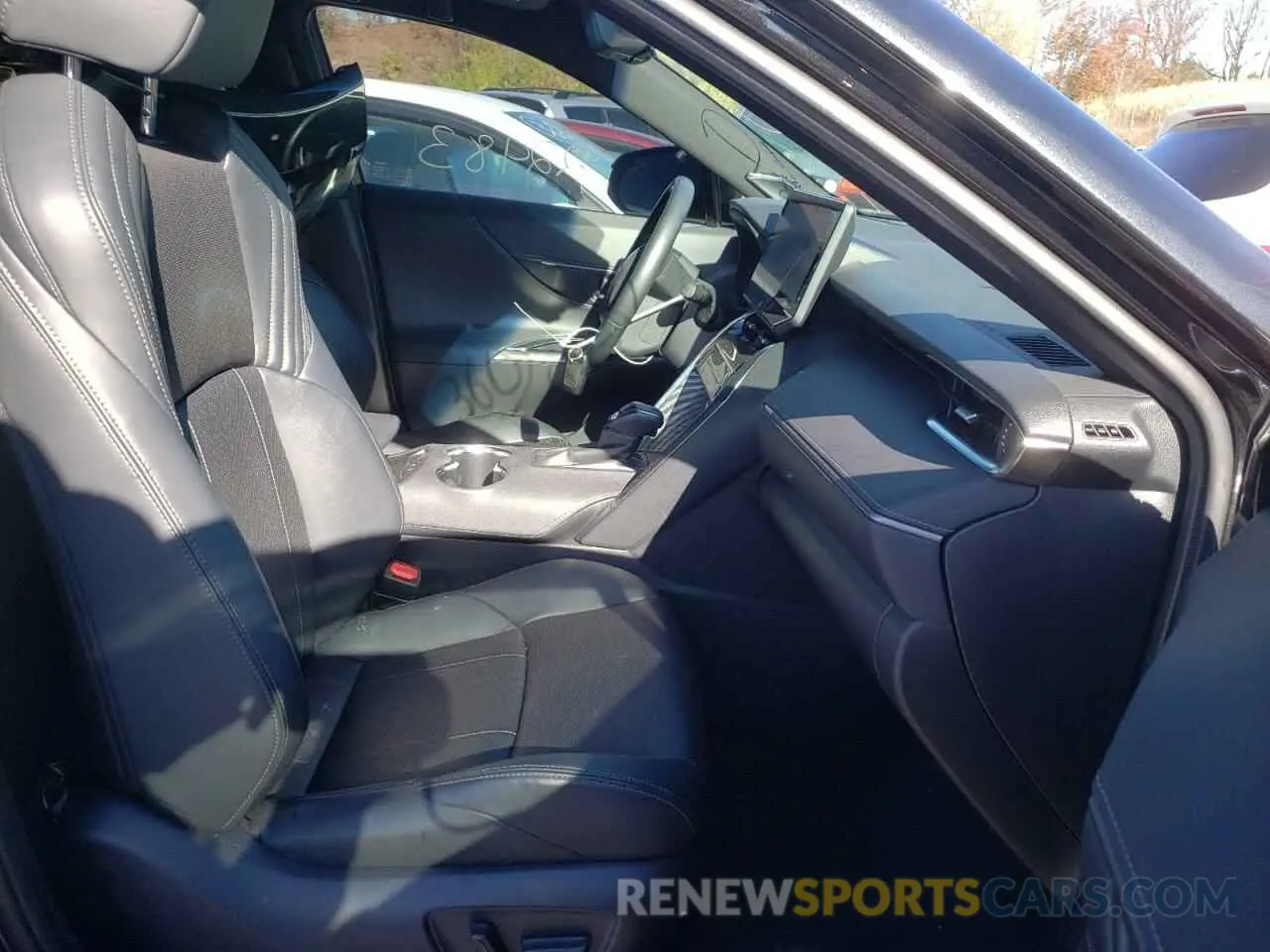 5 fotografías del automóvil dañado JTEAAAAH5MJ030313 TOYOTA VENZA 2021
