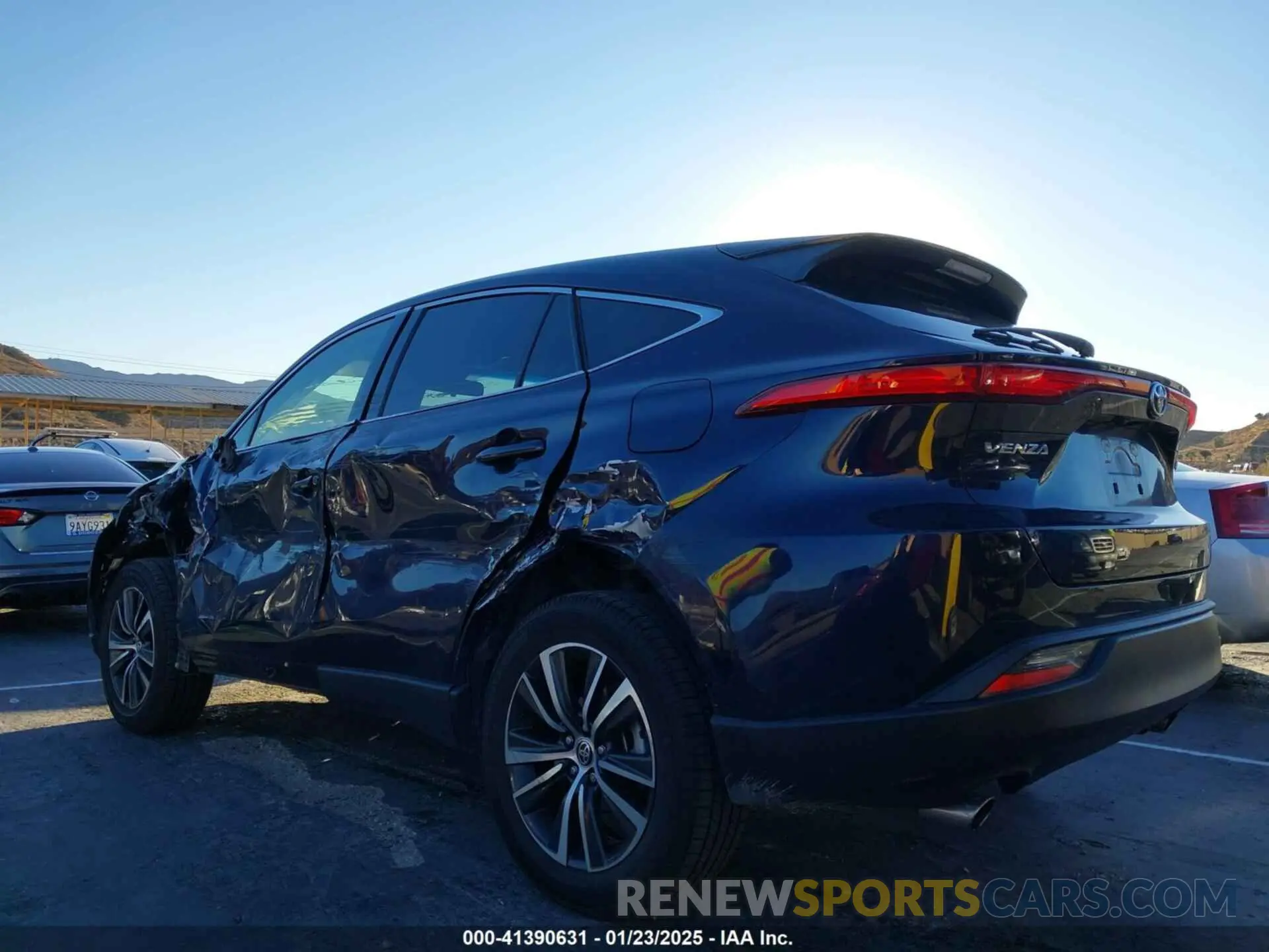 3 fotografías del automóvil dañado JTEAAAAH5MJ046771 TOYOTA VENZA 2021