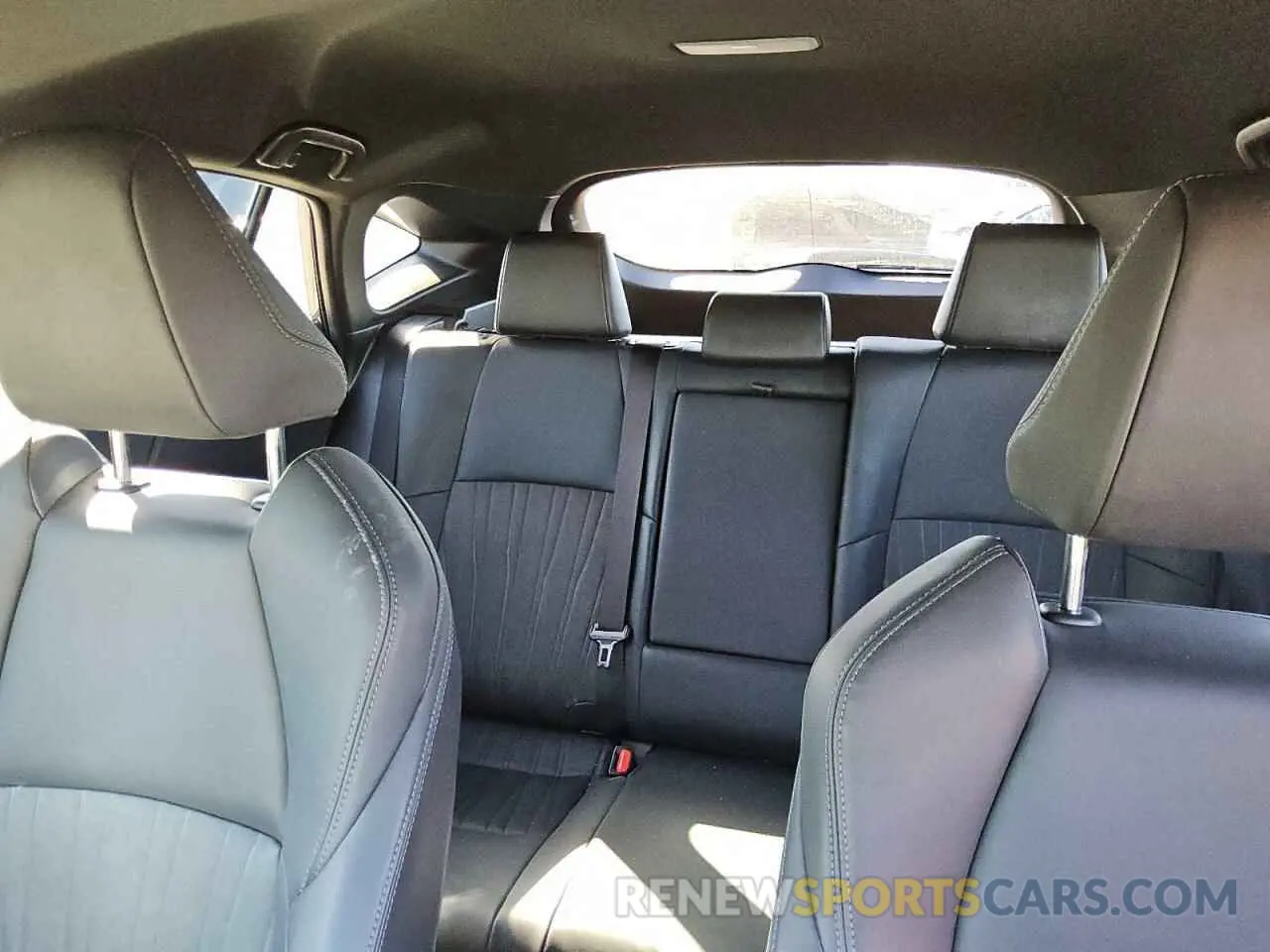 10 fotografías del automóvil dañado JTEAAAAH5MJ050951 TOYOTA VENZA 2021