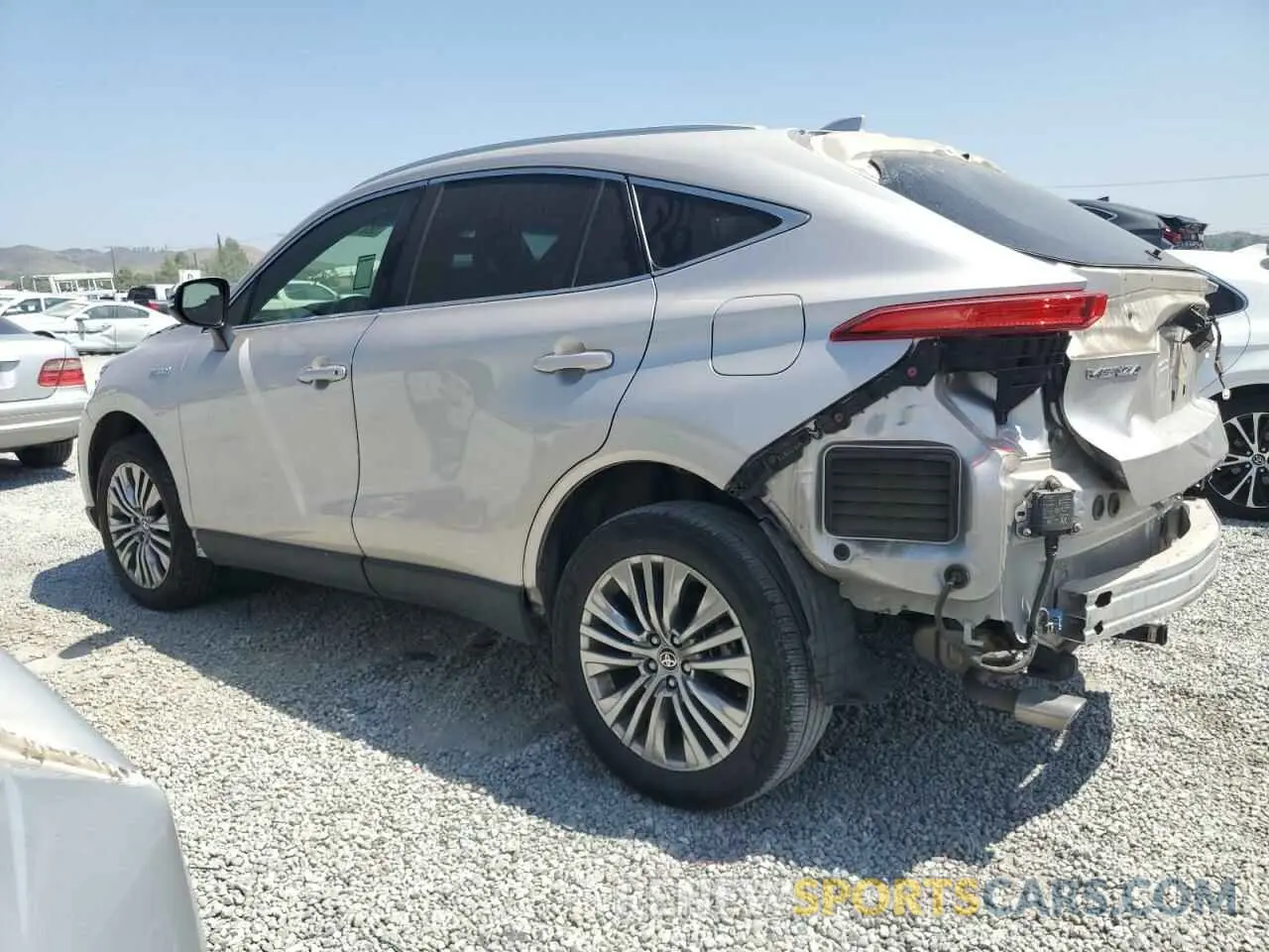 2 fotografías del automóvil dañado JTEAAAAH5MJ056281 TOYOTA VENZA 2021