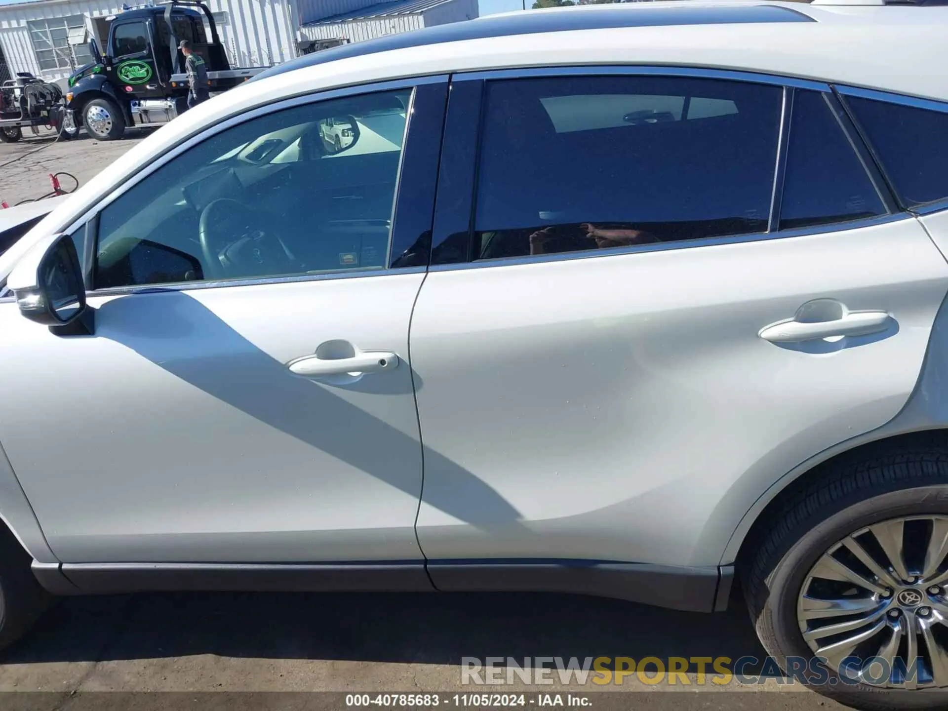 14 fotografías del automóvil dañado JTEAAAAH5MJ069452 TOYOTA VENZA 2021