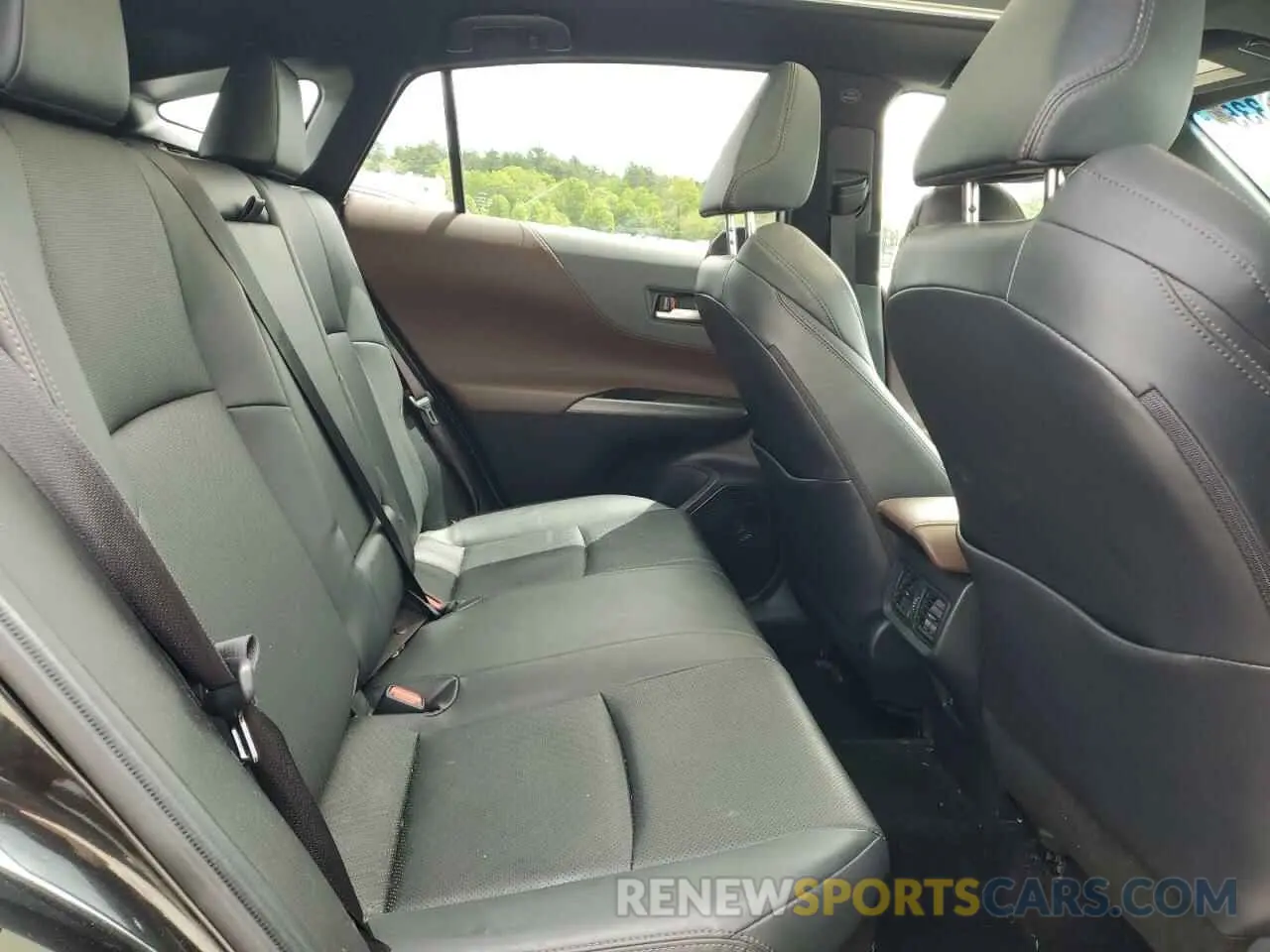11 fotografías del automóvil dañado JTEAAAAH6MJ017604 TOYOTA VENZA 2021