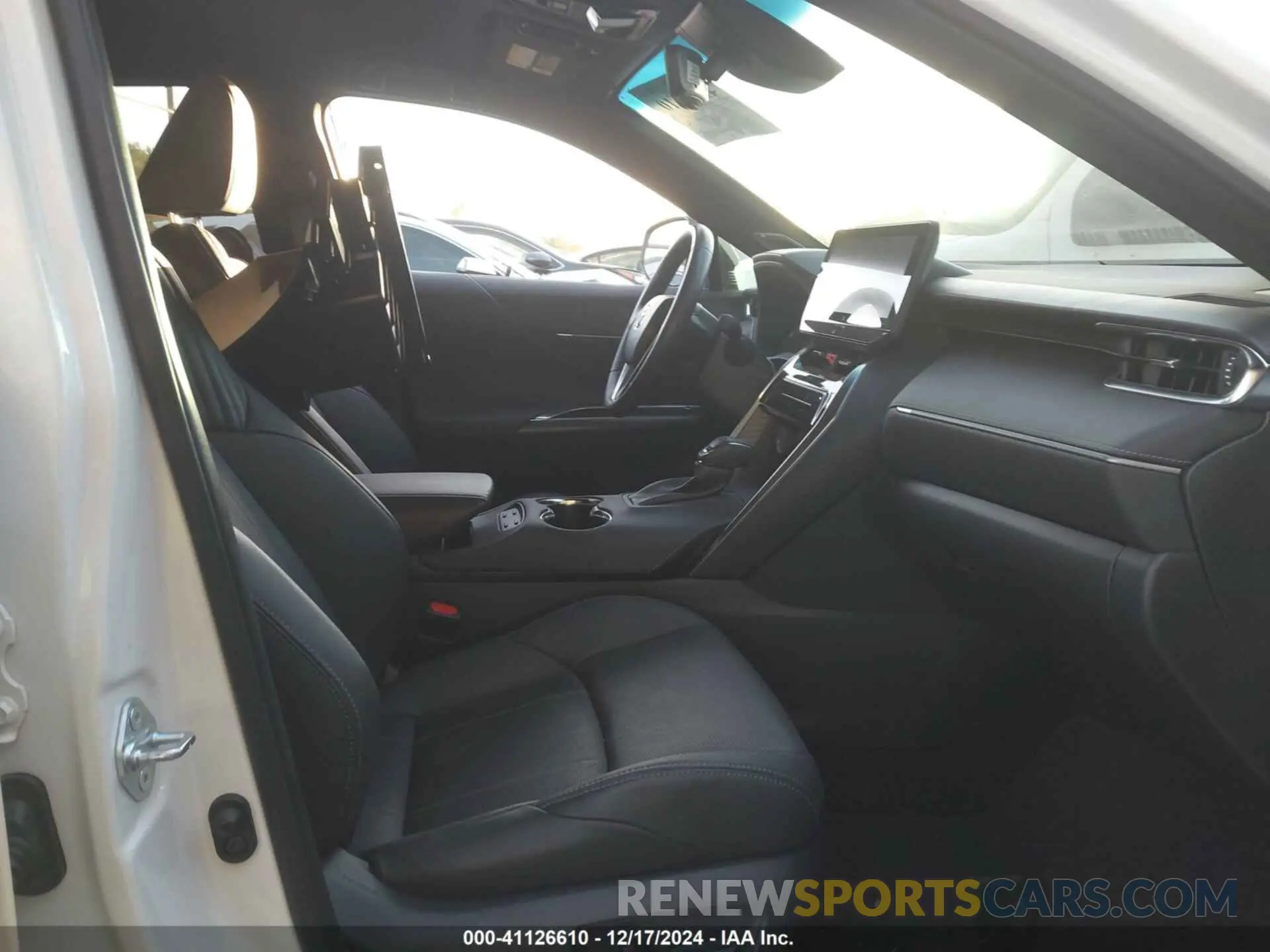 5 fotografías del automóvil dañado JTEAAAAH6MJ073915 TOYOTA VENZA 2021