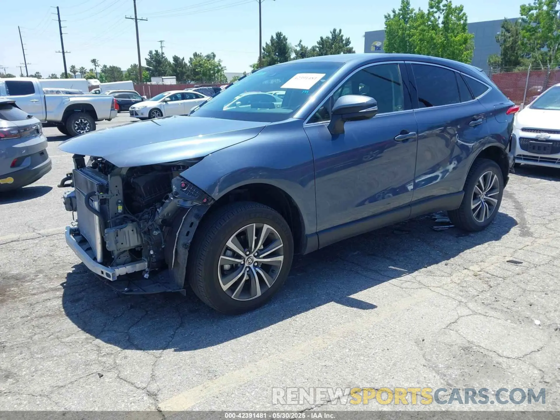 2 fotografías del automóvil dañado JTEAAAAH6MJ078452 TOYOTA VENZA 2021
