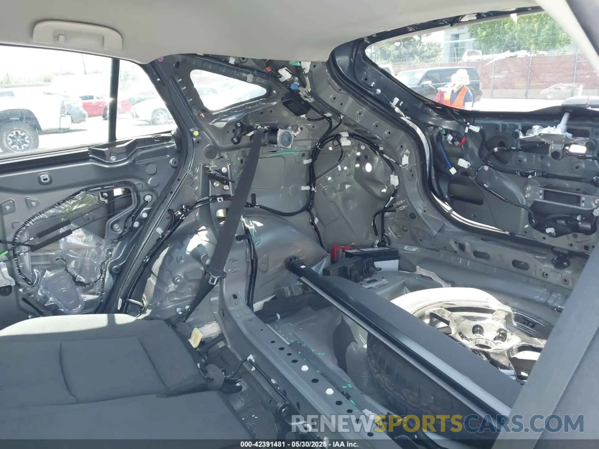22 fotografías del automóvil dañado JTEAAAAH6MJ078452 TOYOTA VENZA 2021