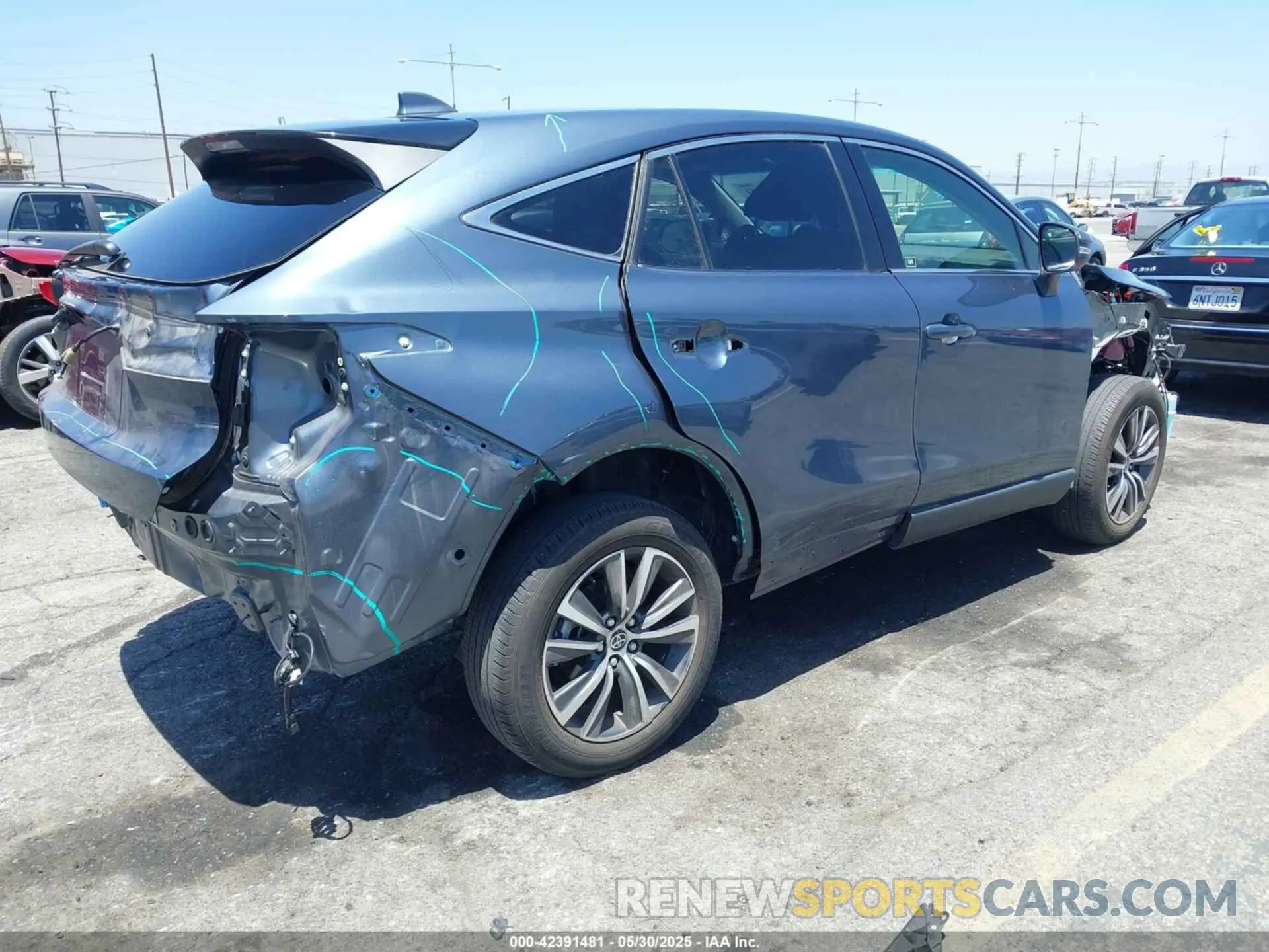 4 fotografías del automóvil dañado JTEAAAAH6MJ078452 TOYOTA VENZA 2021