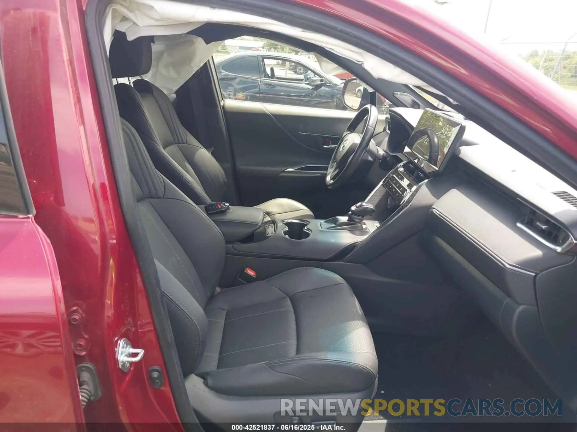 5 fotografías del automóvil dañado JTEAAAAH6MJ084199 TOYOTA VENZA 2021
