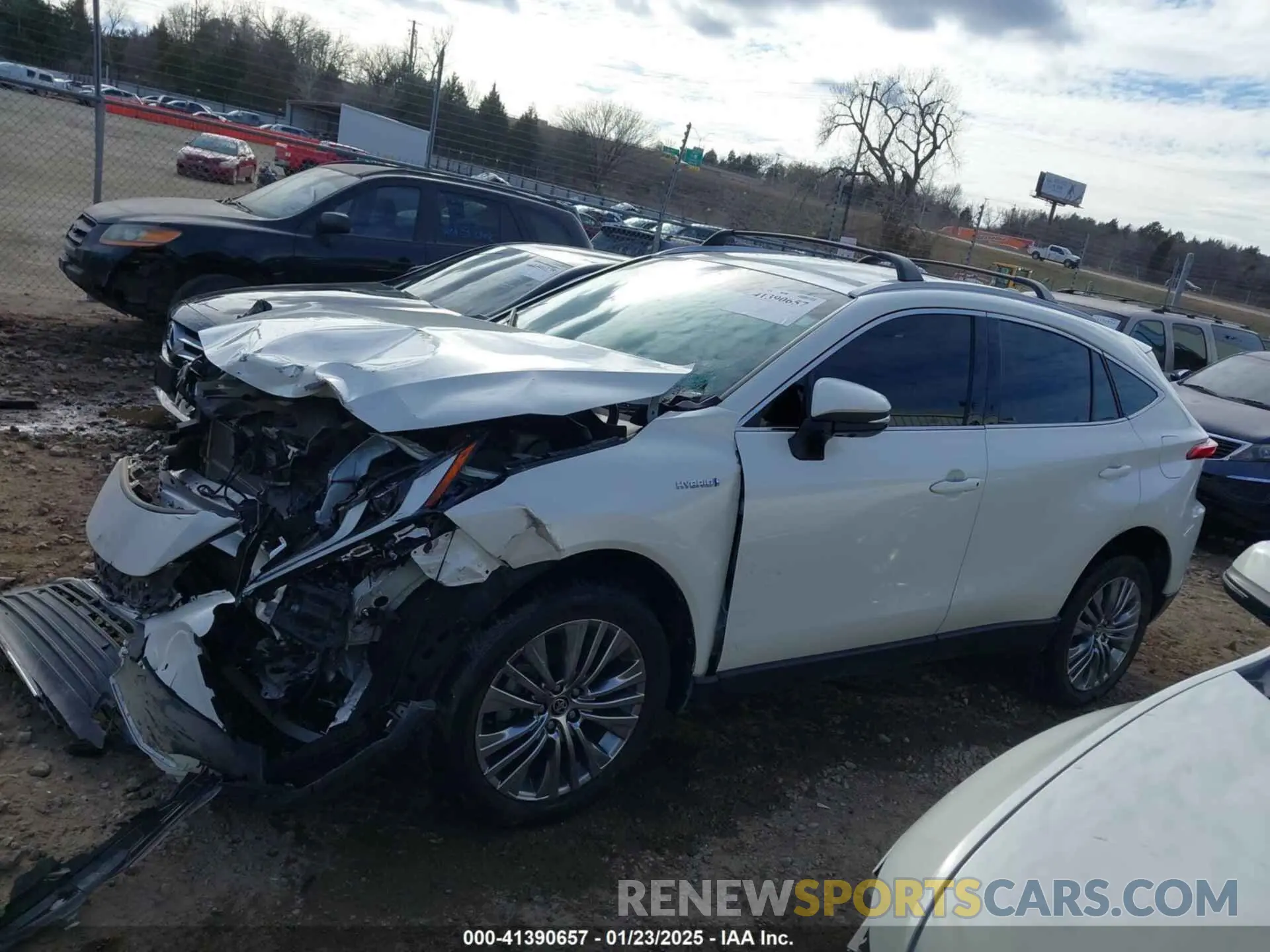 15 fotografías del automóvil dañado JTEAAAAH7MJ043841 TOYOTA VENZA 2021