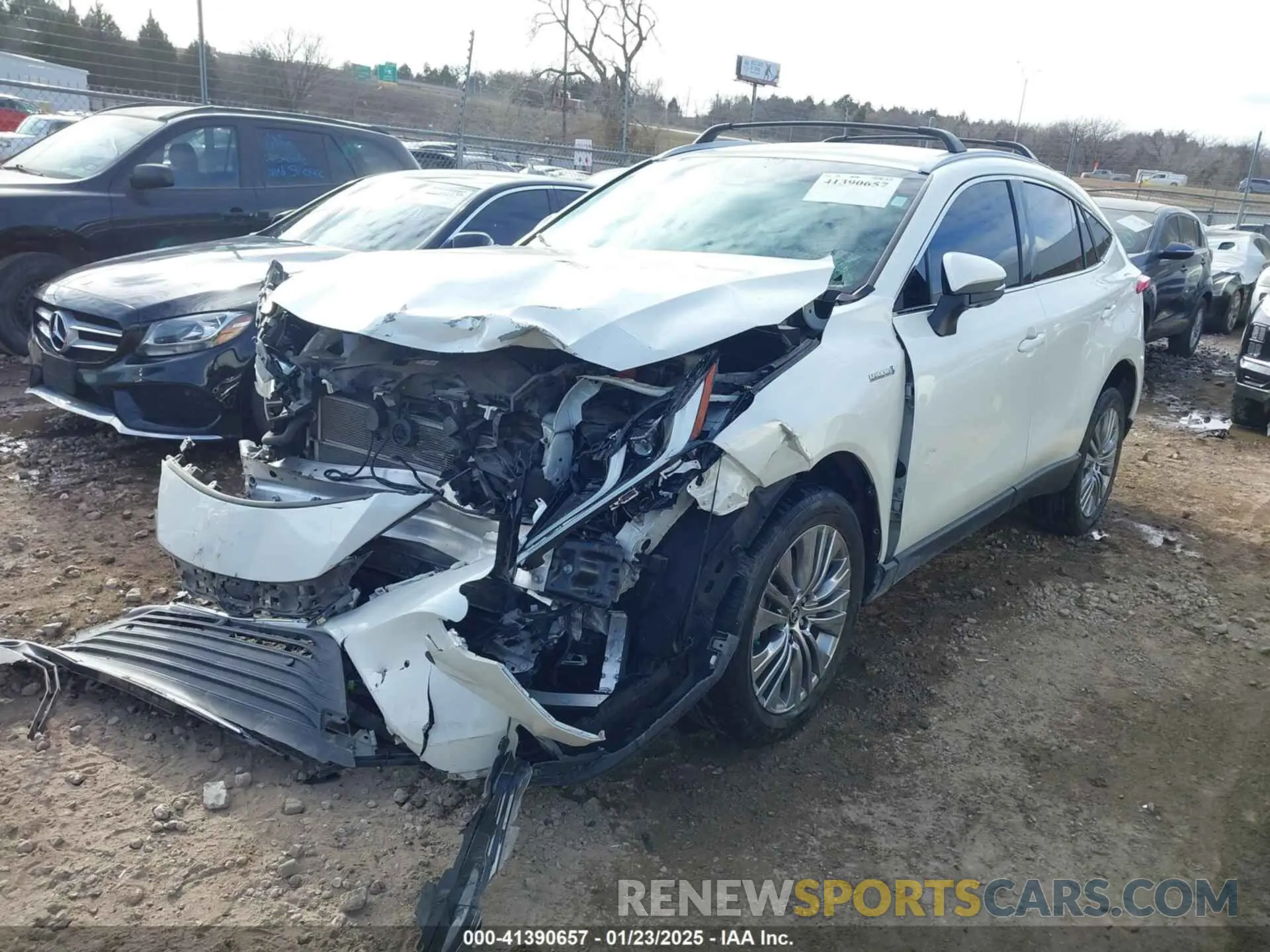 2 fotografías del automóvil dañado JTEAAAAH7MJ043841 TOYOTA VENZA 2021