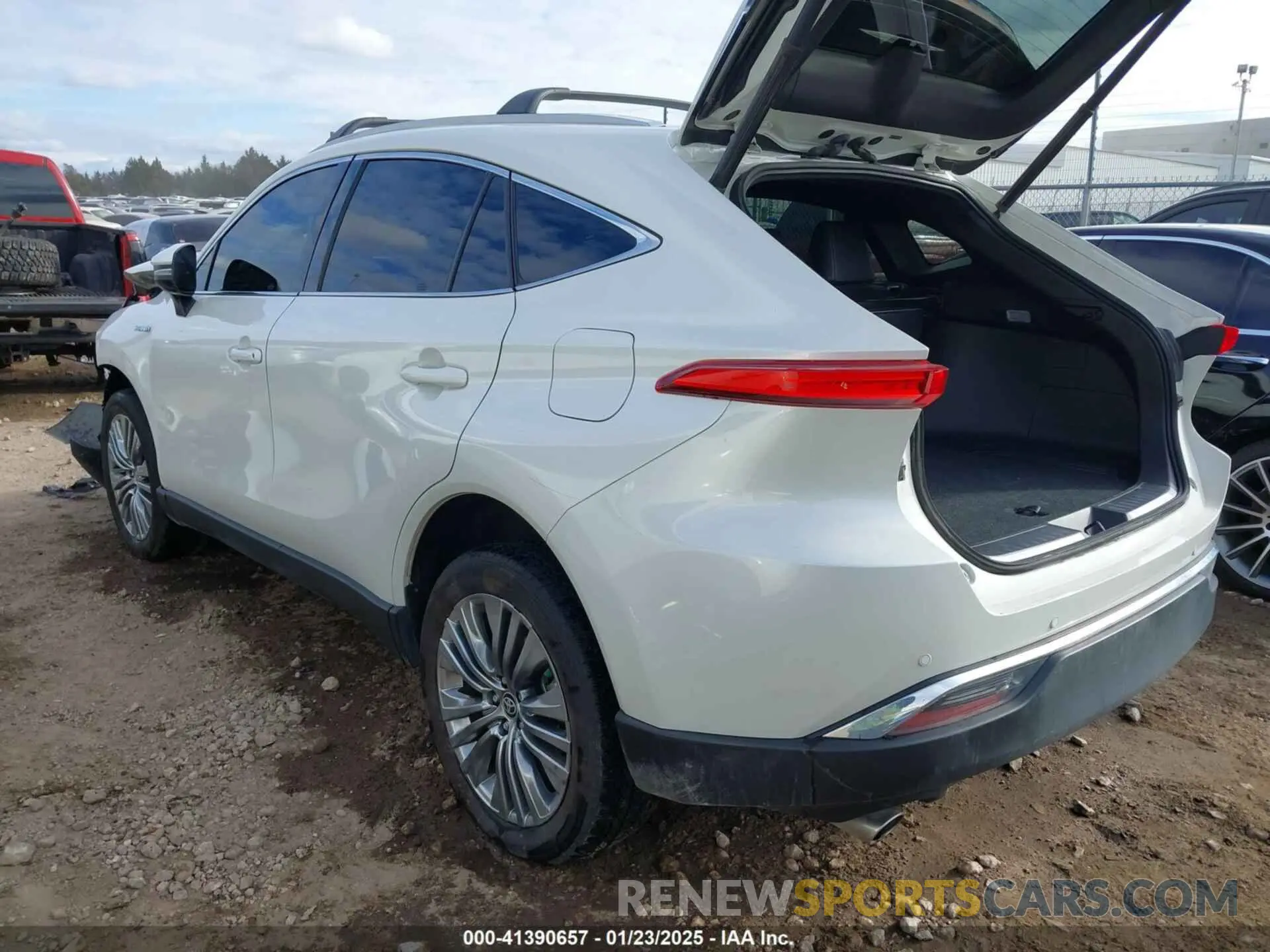 3 fotografías del automóvil dañado JTEAAAAH7MJ043841 TOYOTA VENZA 2021