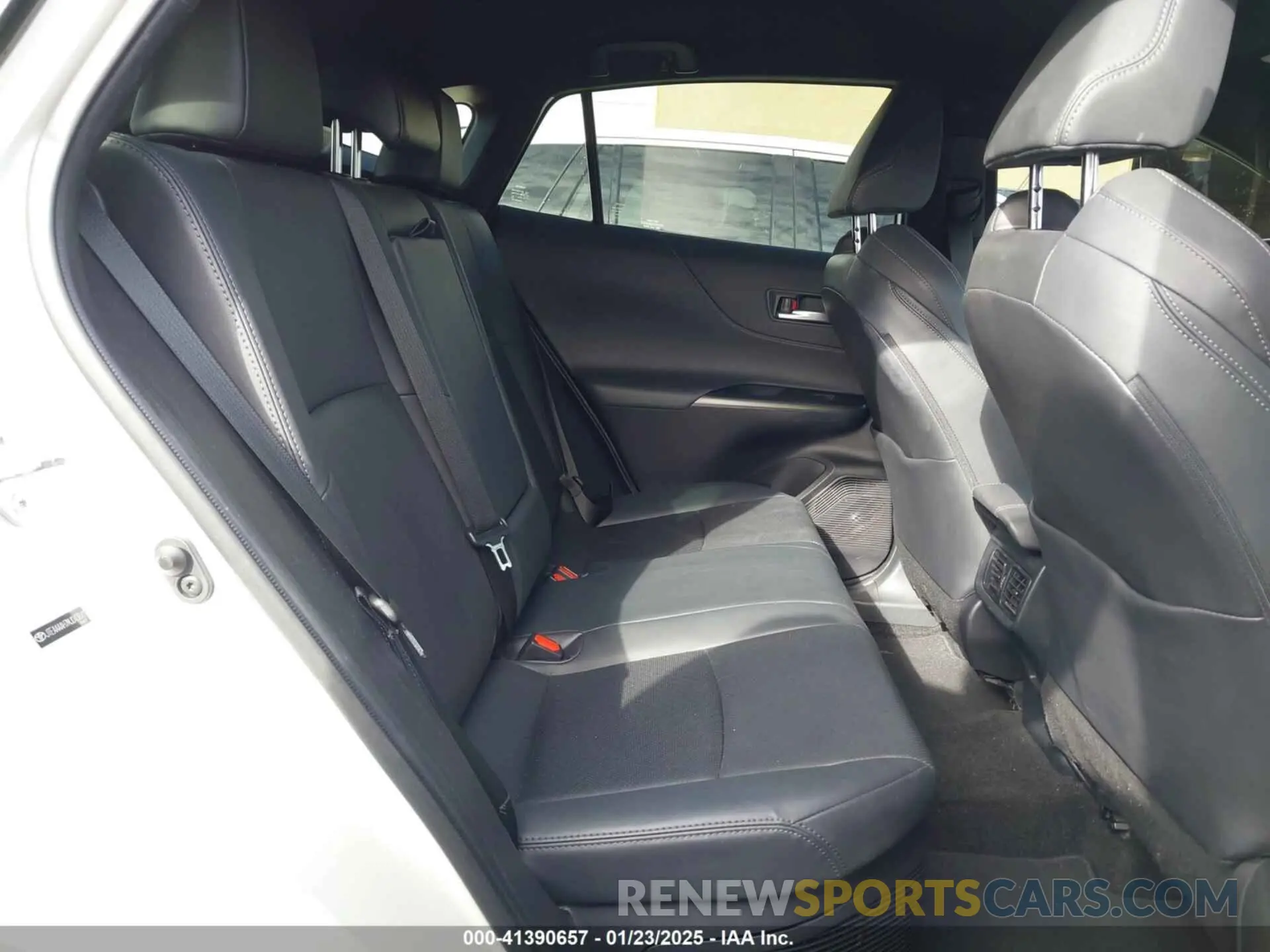 8 fotografías del automóvil dañado JTEAAAAH7MJ043841 TOYOTA VENZA 2021