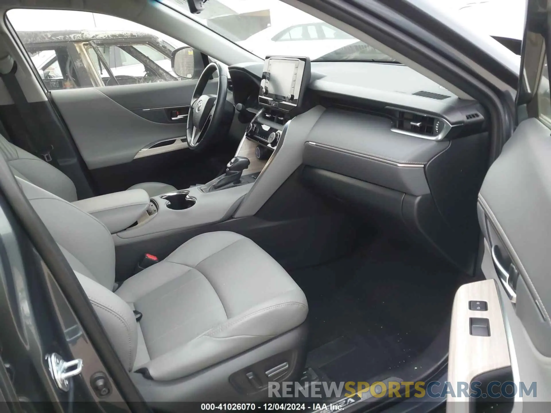5 fotografías del automóvil dañado JTEAAAAH7MJ057514 TOYOTA VENZA 2021