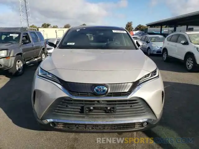 5 fotografías del automóvil dañado JTEAAAAH8MJ003459 TOYOTA VENZA 2021