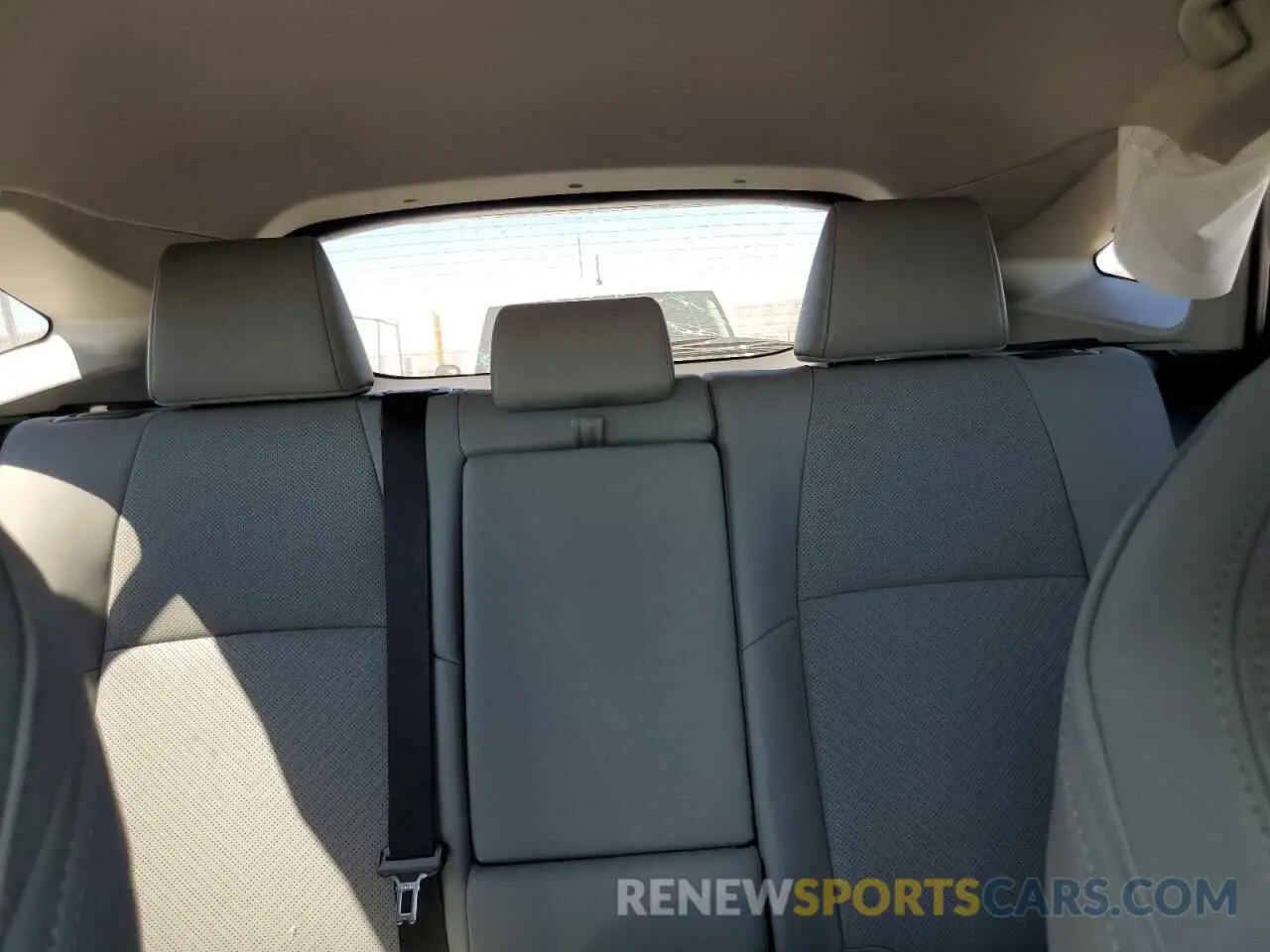 10 fotografías del automóvil dañado JTEAAAAHXMJ050640 TOYOTA VENZA 2021