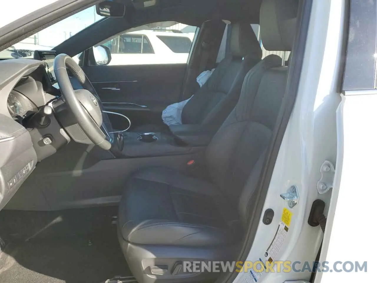 5 fotografías del automóvil dañado JTEAAAAHXMJ052288 TOYOTA VENZA 2021