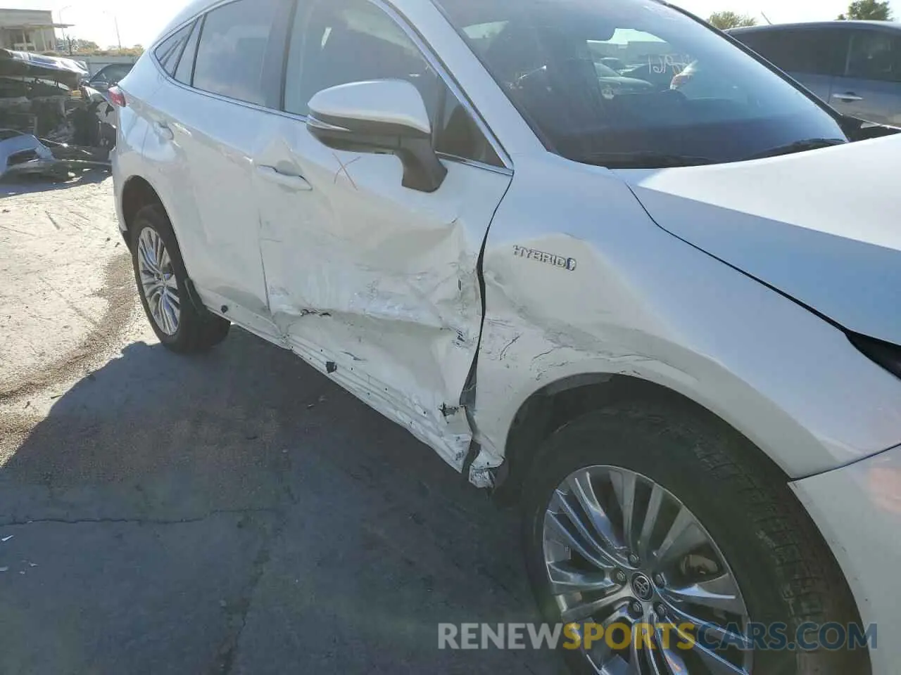 9 fotografías del automóvil dañado JTEAAAAHXMJ052288 TOYOTA VENZA 2021