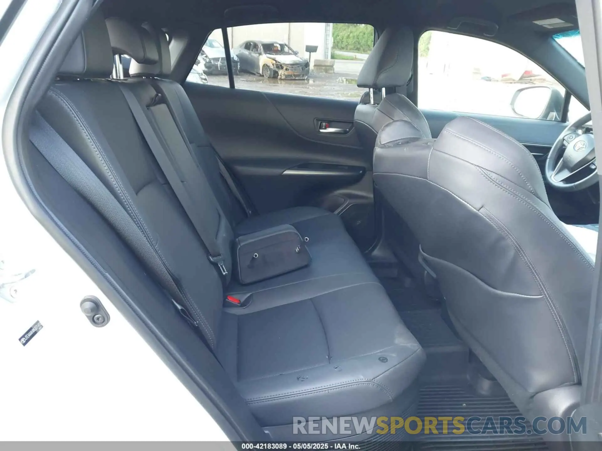 8 fotografías del automóvil dañado JTEAAAAHXMJ071410 TOYOTA VENZA 2021