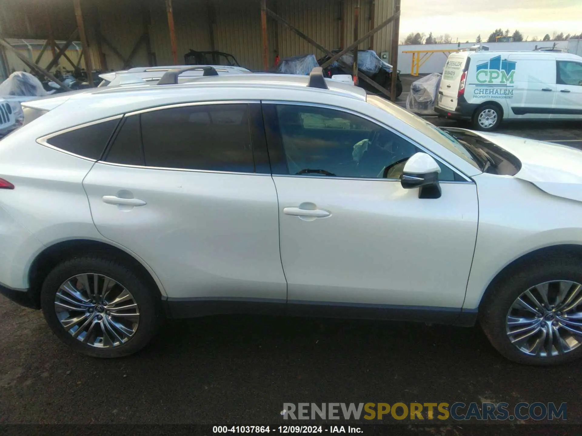 13 fotografías del automóvil dañado JTEAAAAH1NJ105610 TOYOTA VENZA 2022