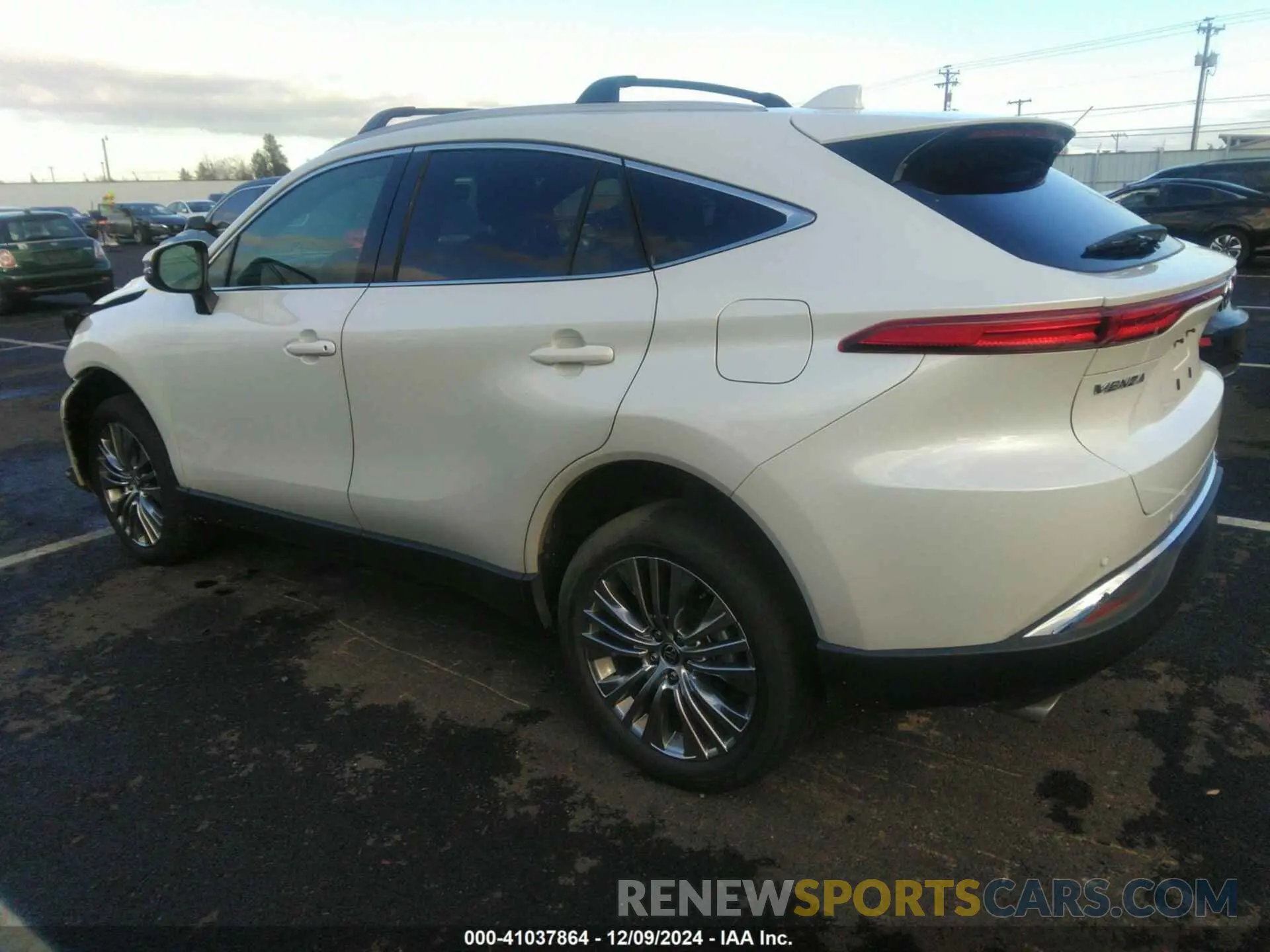 3 fotografías del automóvil dañado JTEAAAAH1NJ105610 TOYOTA VENZA 2022