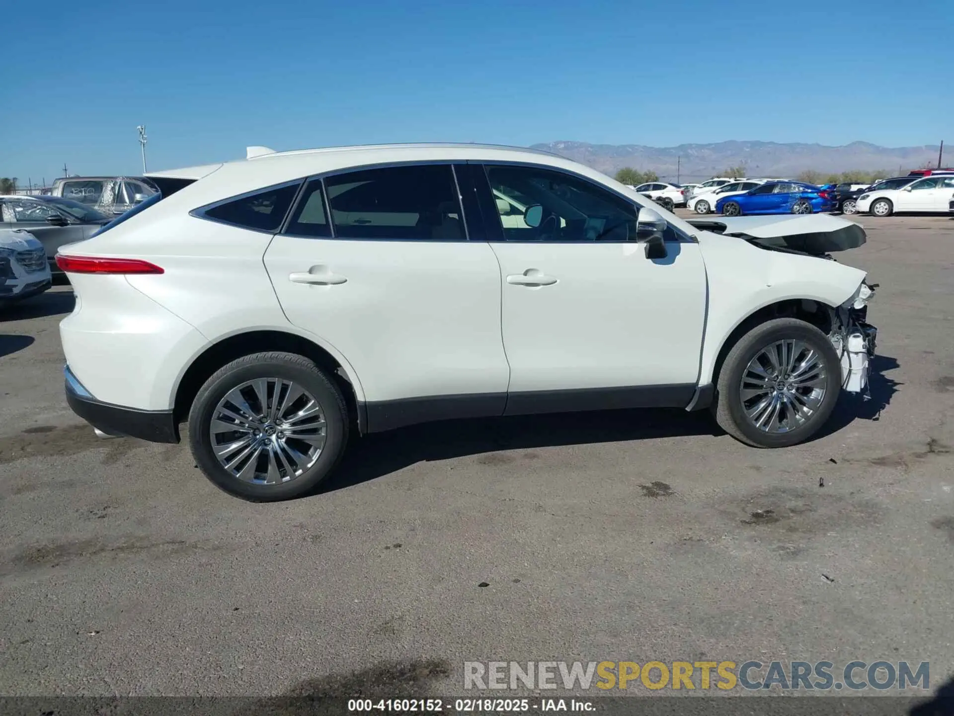 14 fotografías del automóvil dañado JTEAAAAH1NJ110449 TOYOTA VENZA 2022