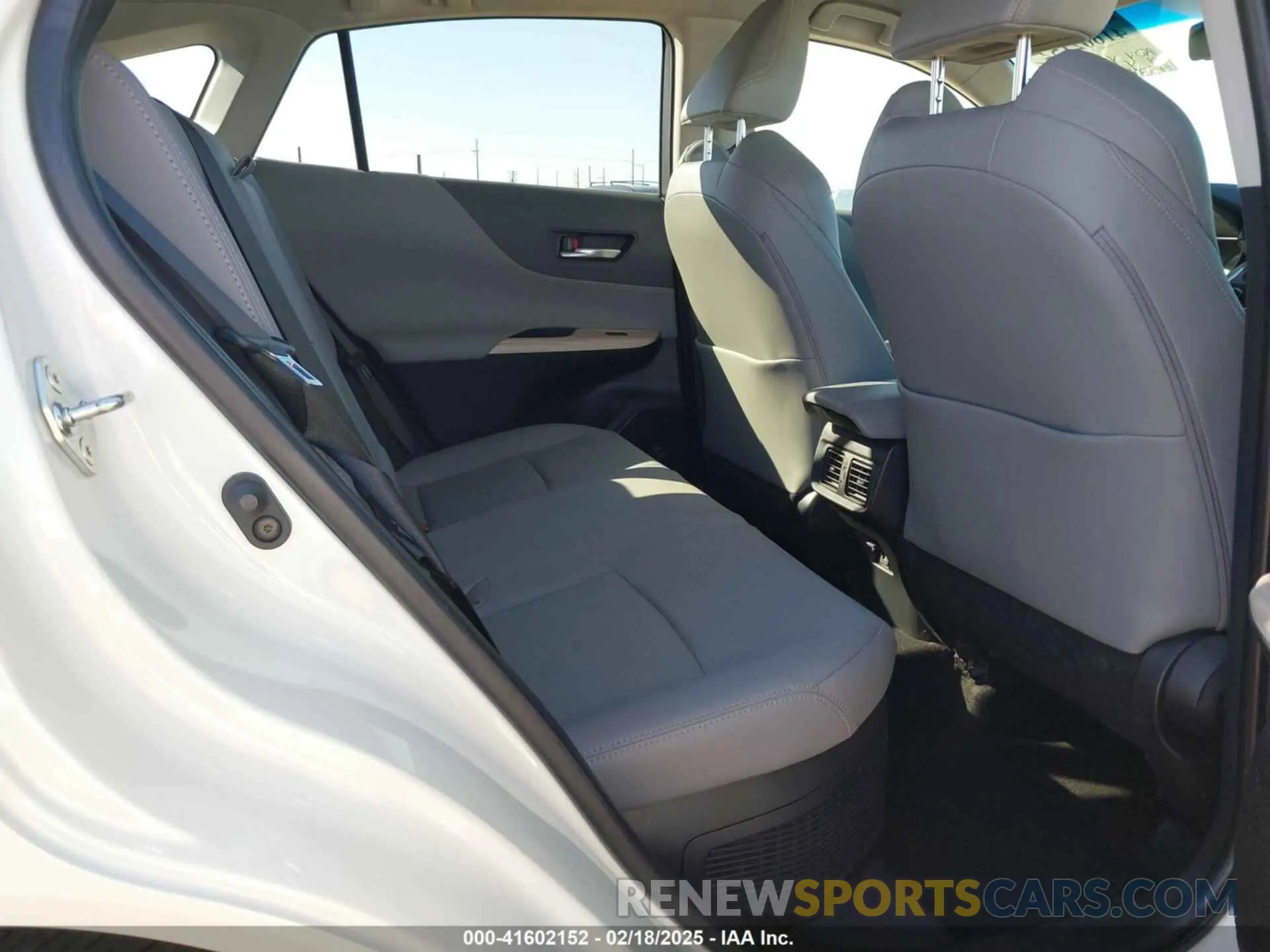 8 fotografías del automóvil dañado JTEAAAAH1NJ110449 TOYOTA VENZA 2022