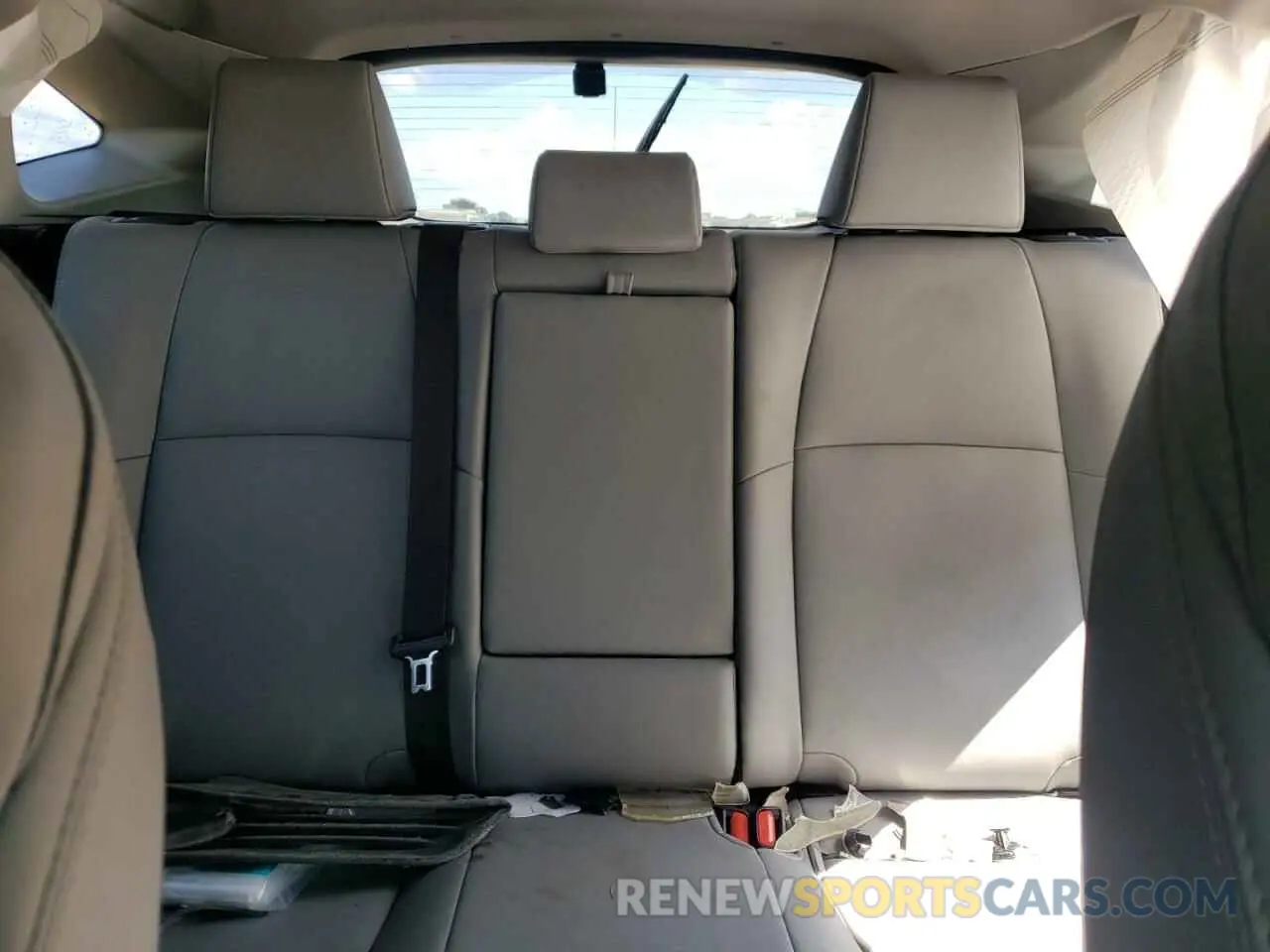 10 fotografías del automóvil dañado JTEAAAAH2NJ088347 TOYOTA VENZA 2022