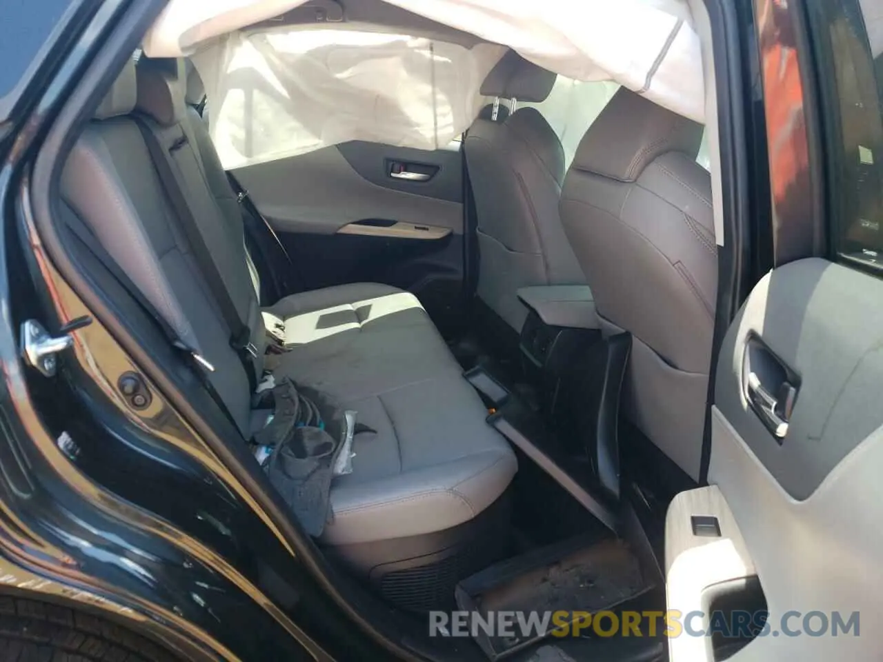 11 fotografías del automóvil dañado JTEAAAAH2NJ088347 TOYOTA VENZA 2022