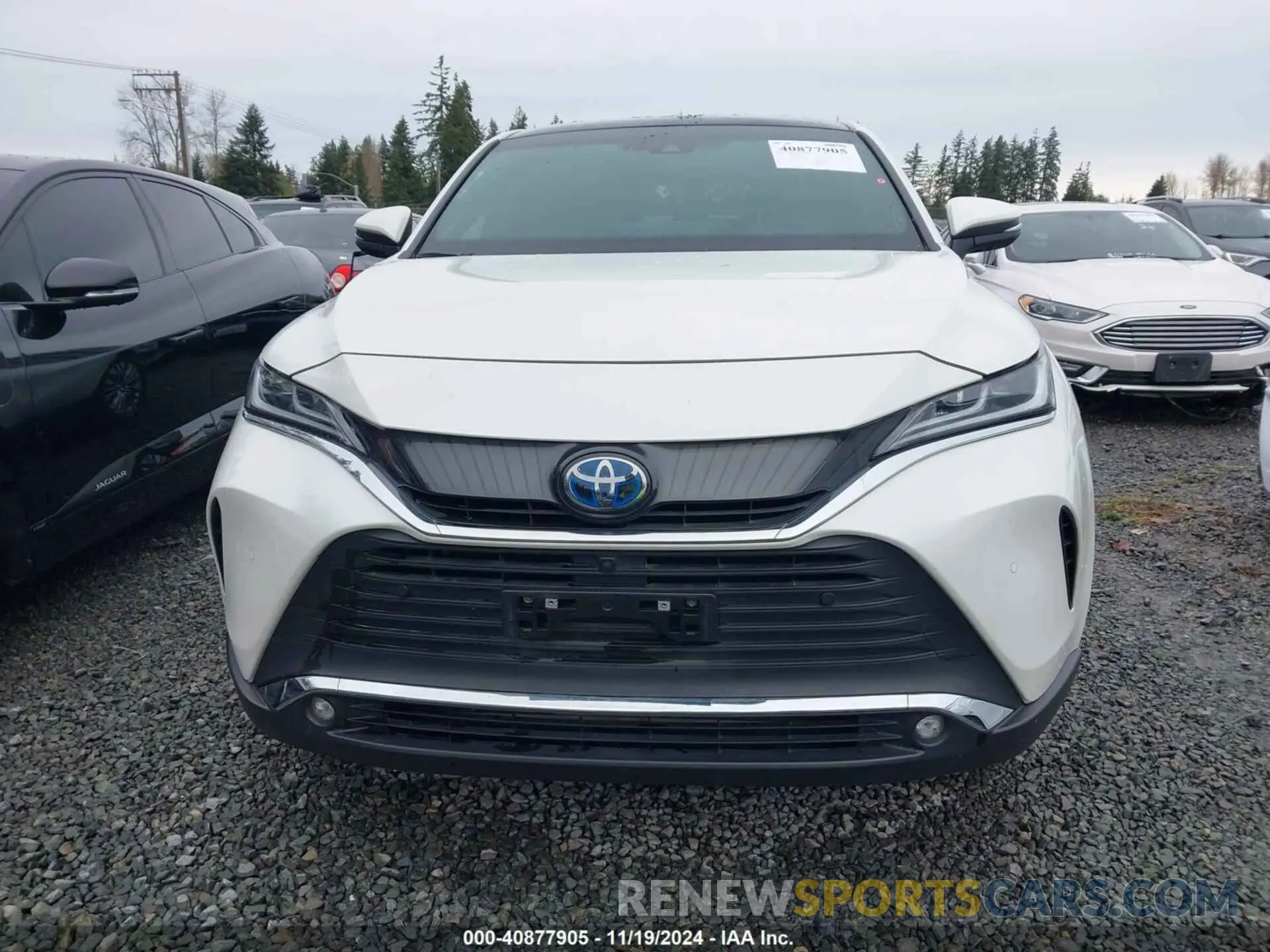13 fotografías del automóvil dañado JTEAAAAH3NJ090396 TOYOTA VENZA 2022