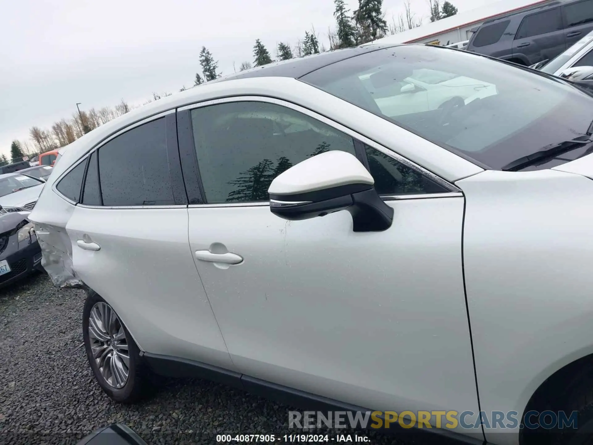 14 fotografías del automóvil dañado JTEAAAAH3NJ090396 TOYOTA VENZA 2022