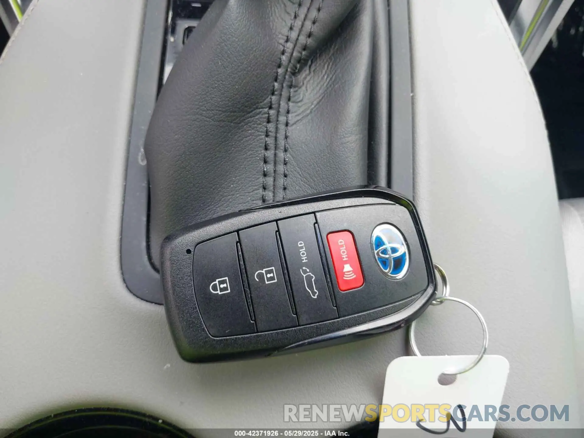 11 fotografías del automóvil dañado JTEAAAAH3NJ094142 TOYOTA VENZA 2022