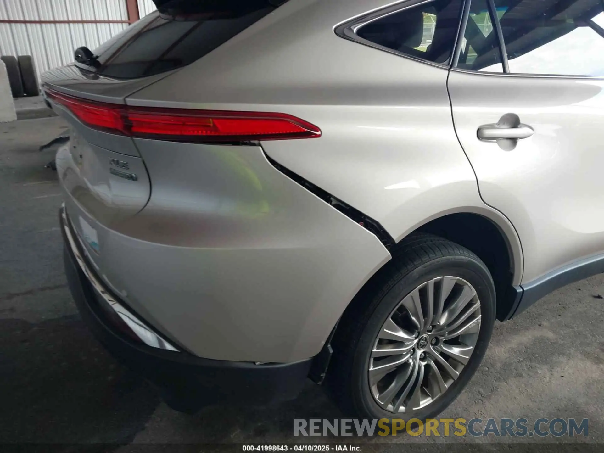18 fotografías del automóvil dañado JTEAAAAH3NJ116253 TOYOTA VENZA 2022