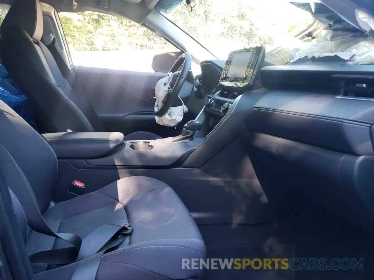 5 fotografías del automóvil dañado JTEAAAAH4NJ094893 TOYOTA VENZA 2022