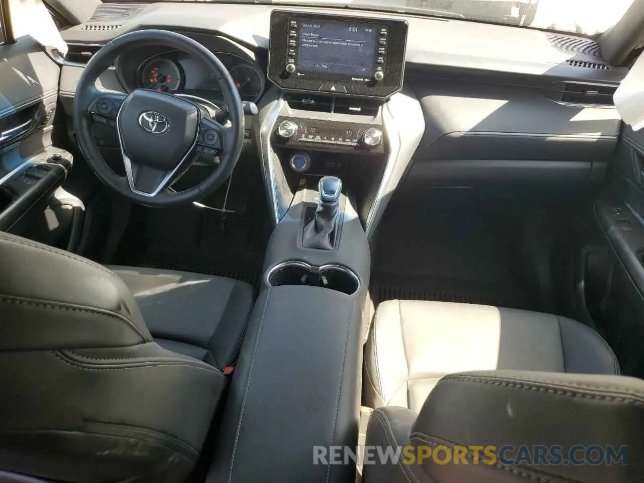 8 fotografías del automóvil dañado JTEAAAAH5NJ103293 TOYOTA VENZA 2022