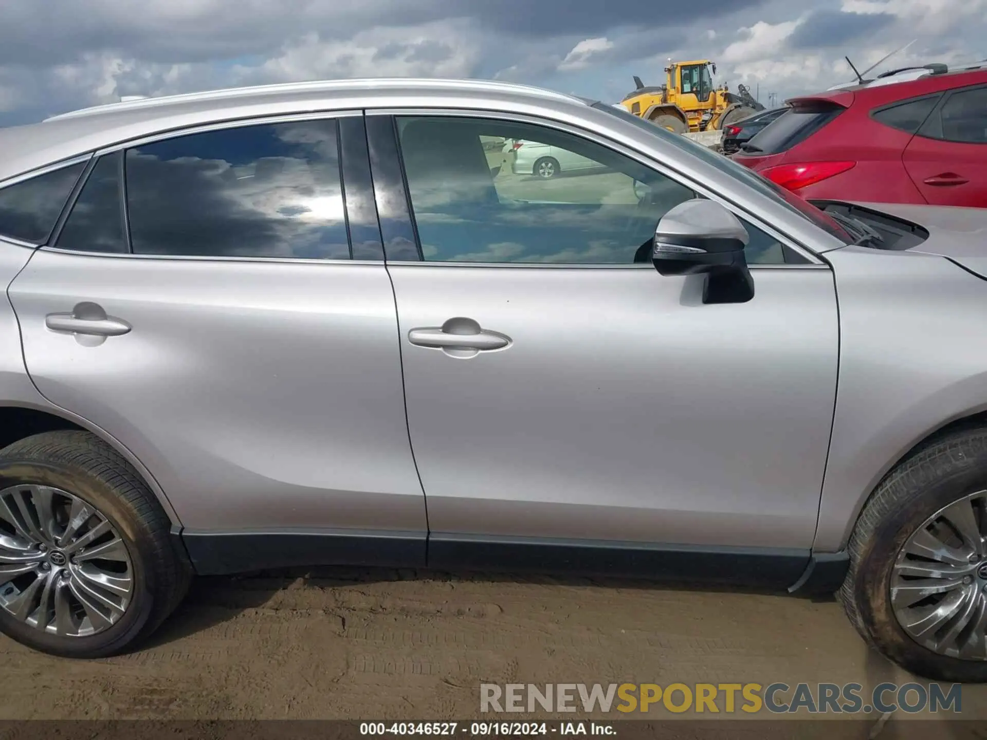 13 fotografías del automóvil dañado JTEAAAAH5NJ112432 TOYOTA VENZA 2022