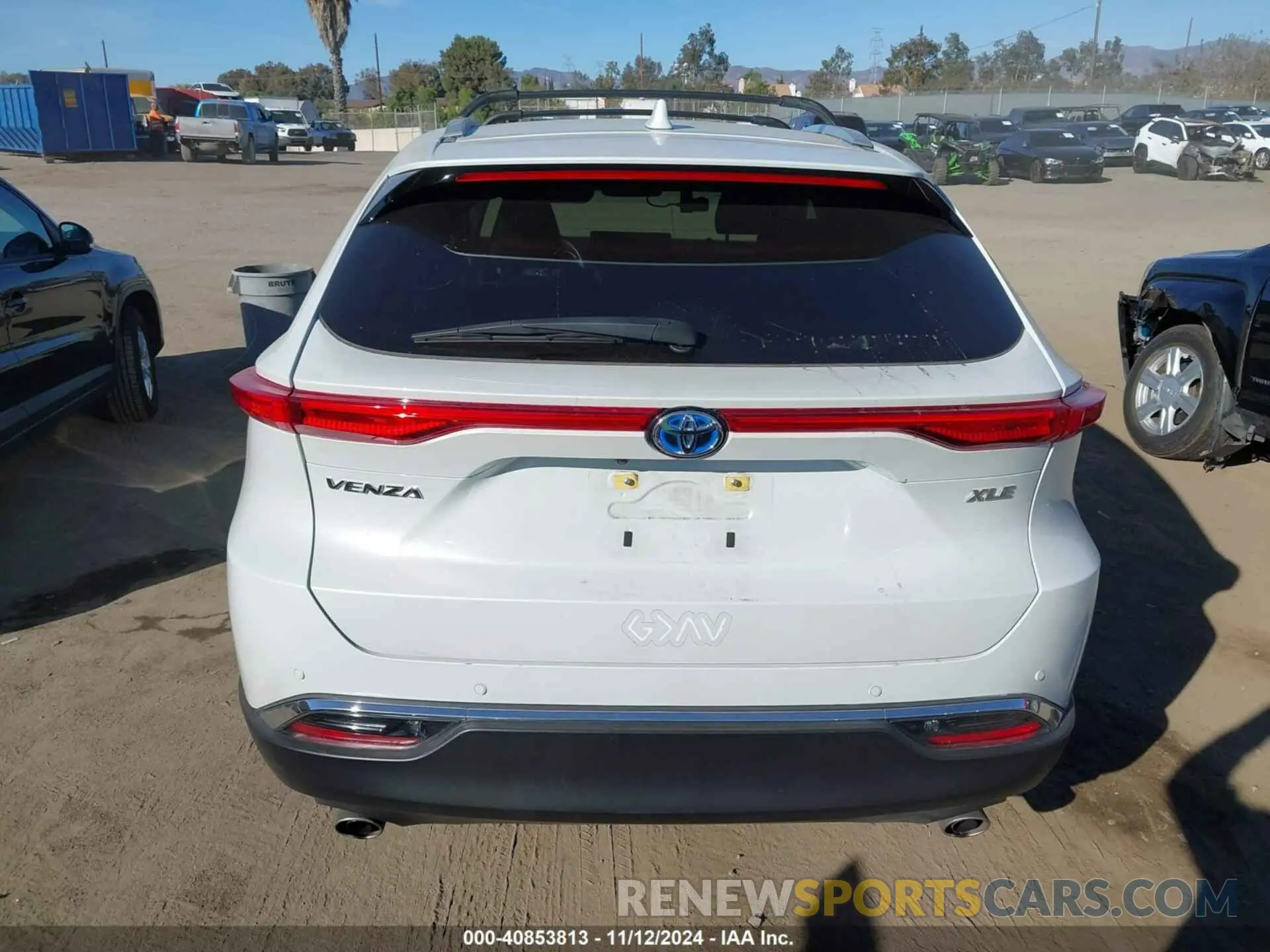 16 fotografías del automóvil dañado JTEAAAAH1PJ128078 TOYOTA VENZA 2023