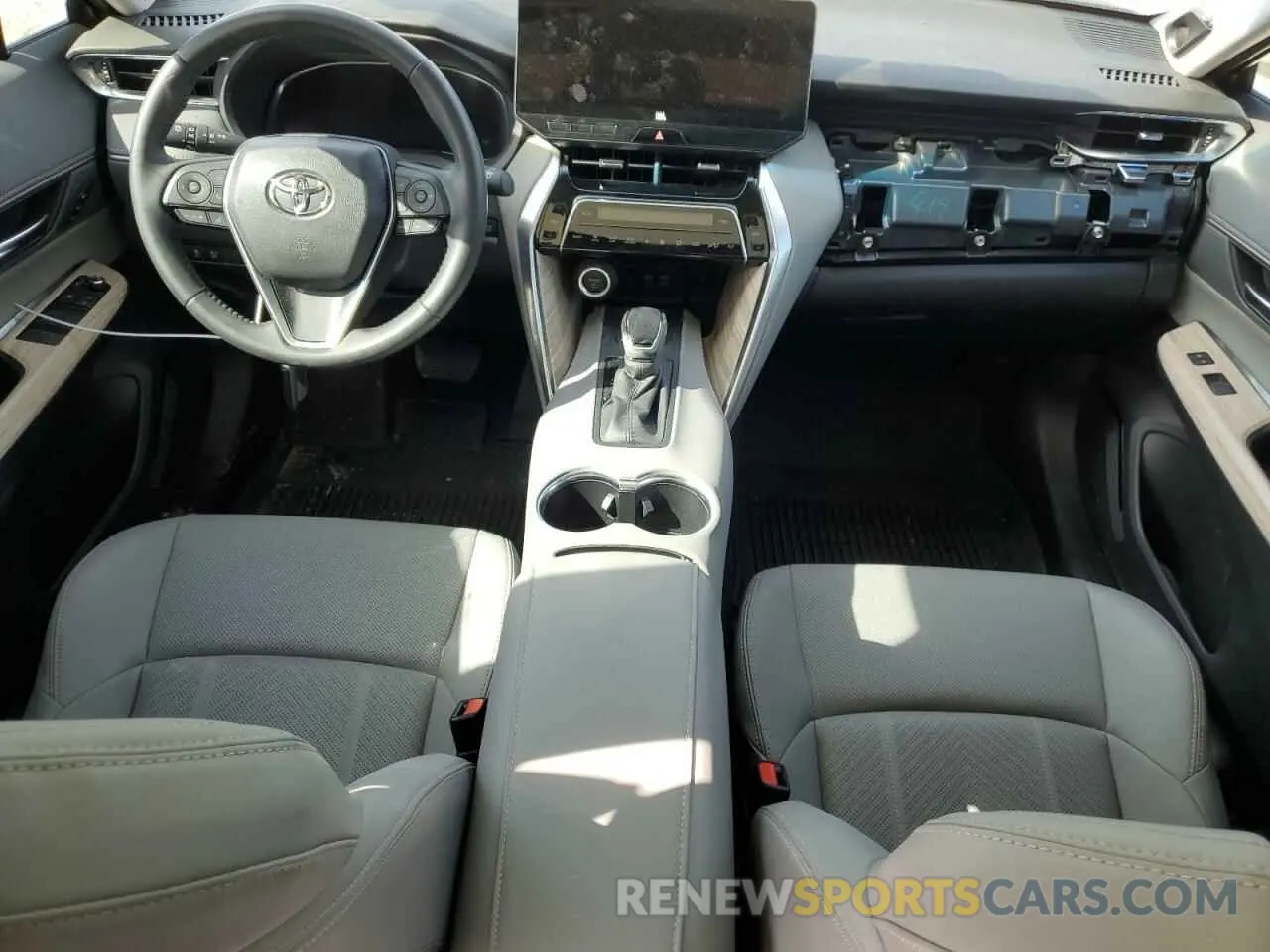 8 fotografías del automóvil dañado JTEAAAAH3PJ132438 TOYOTA VENZA 2023