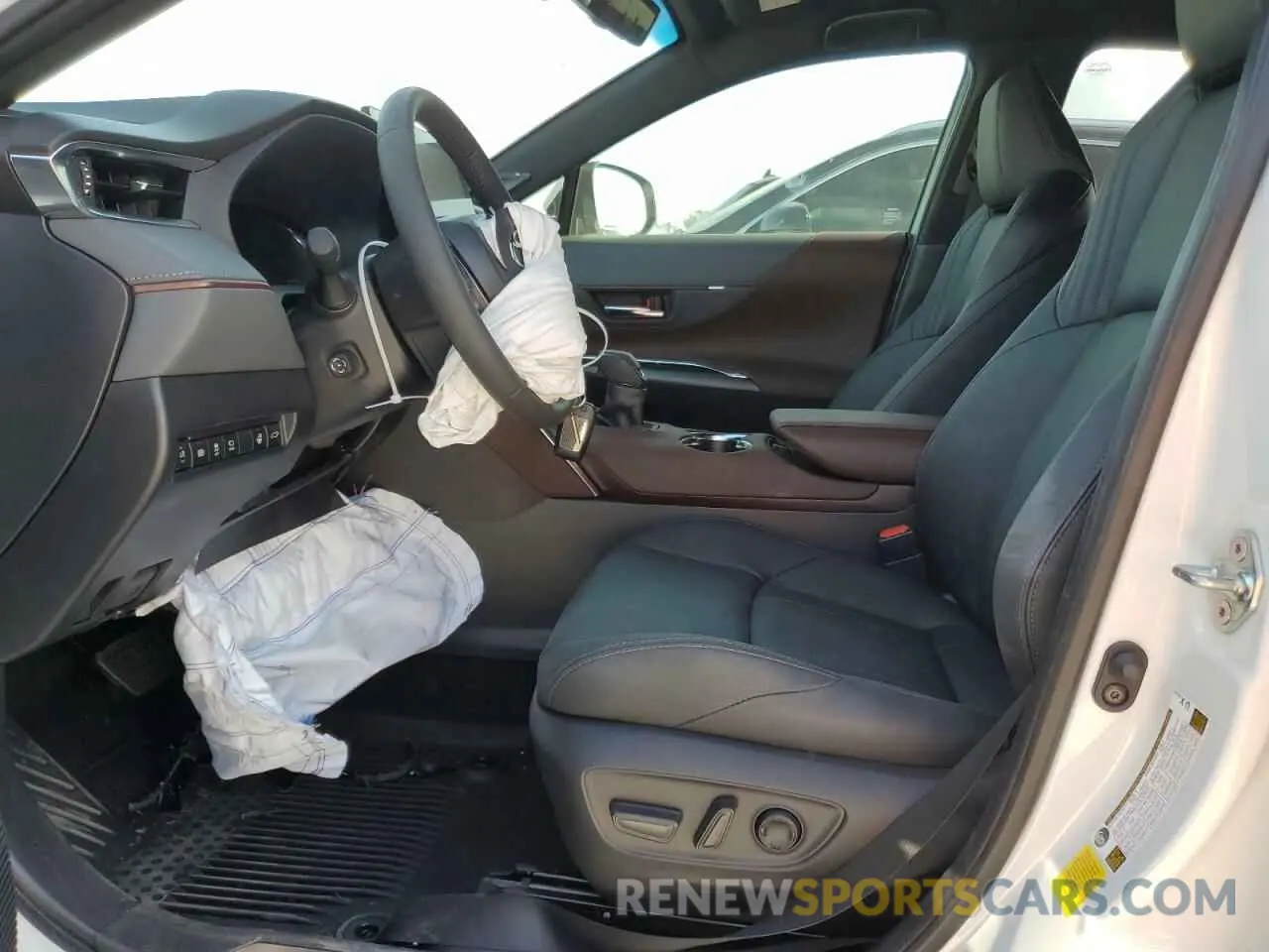 7 fotografías del automóvil dañado JTEAAAAH3PJ148168 TOYOTA VENZA 2023