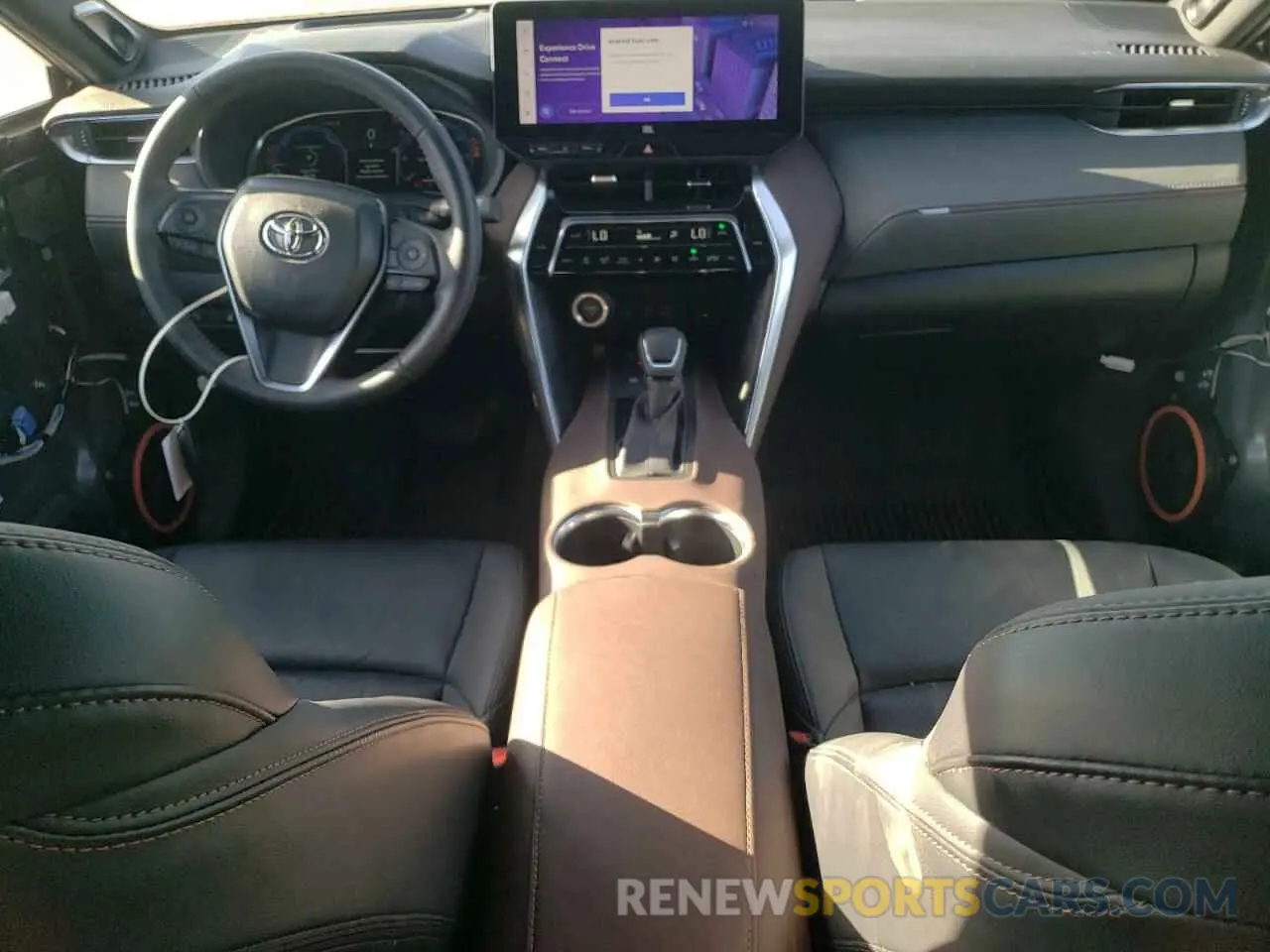 8 fotografías del automóvil dañado JTEAAAAH4PJ121349 TOYOTA VENZA 2023