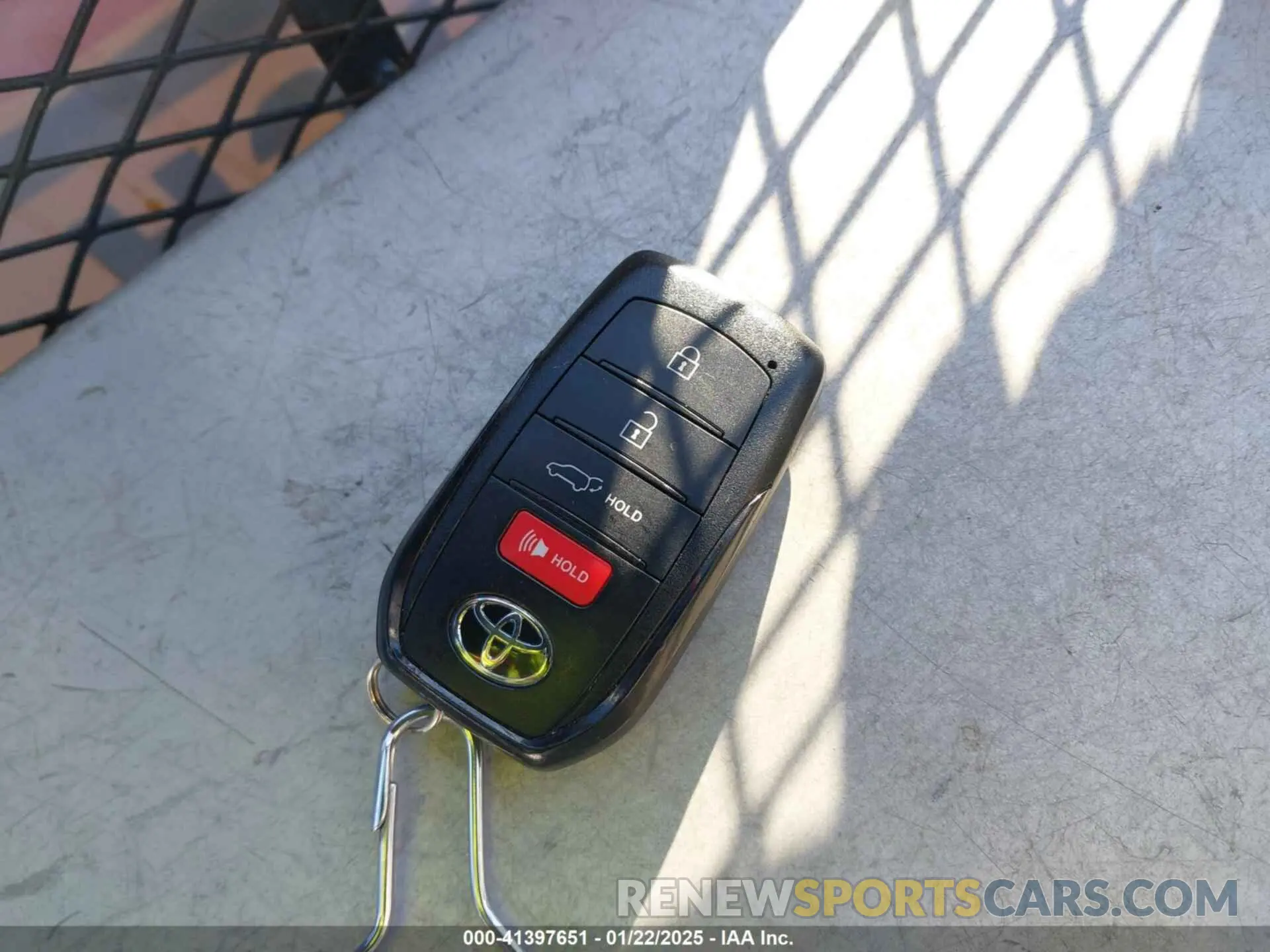 11 fotografías del automóvil dañado JTEAAAAH5PJ144090 TOYOTA VENZA 2023