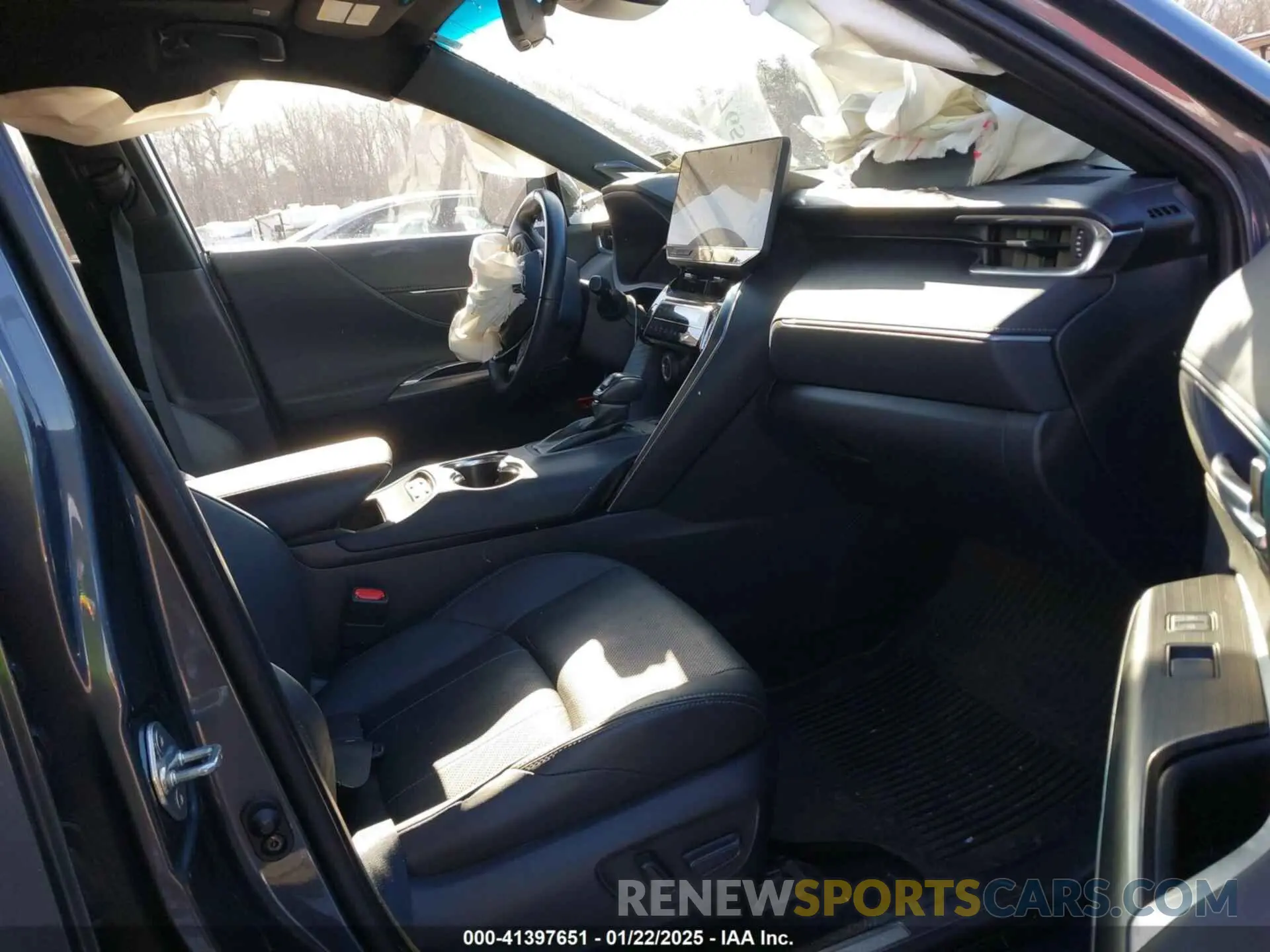 5 fotografías del automóvil dañado JTEAAAAH5PJ144090 TOYOTA VENZA 2023