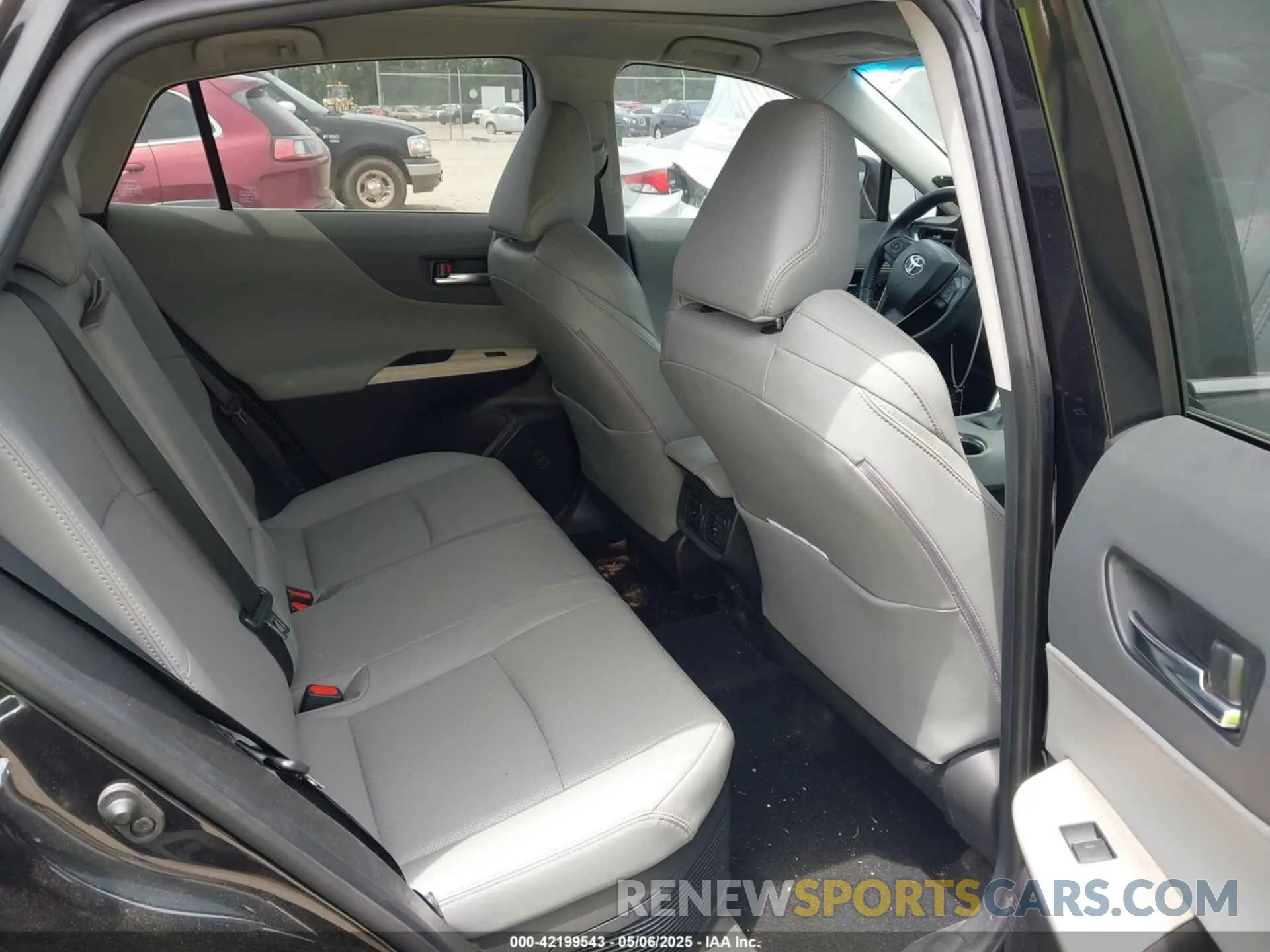 8 fotografías del automóvil dañado JTEAAAAH5PJ150438 TOYOTA VENZA 2023
